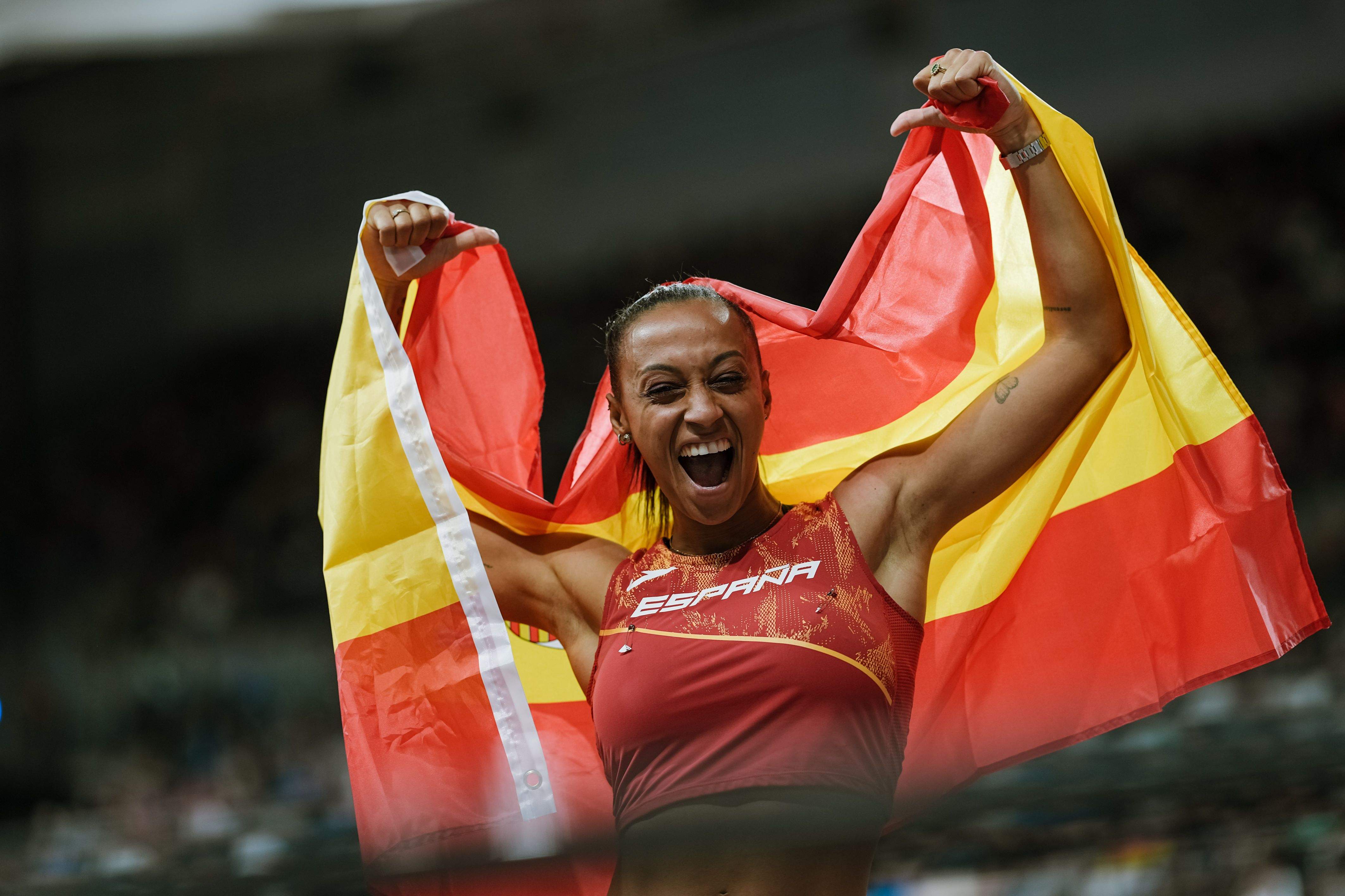 Las mejores fotos de la medalla de bronce de Ana Peleteiro en el Mundial de Glasgow. 120736fg00689