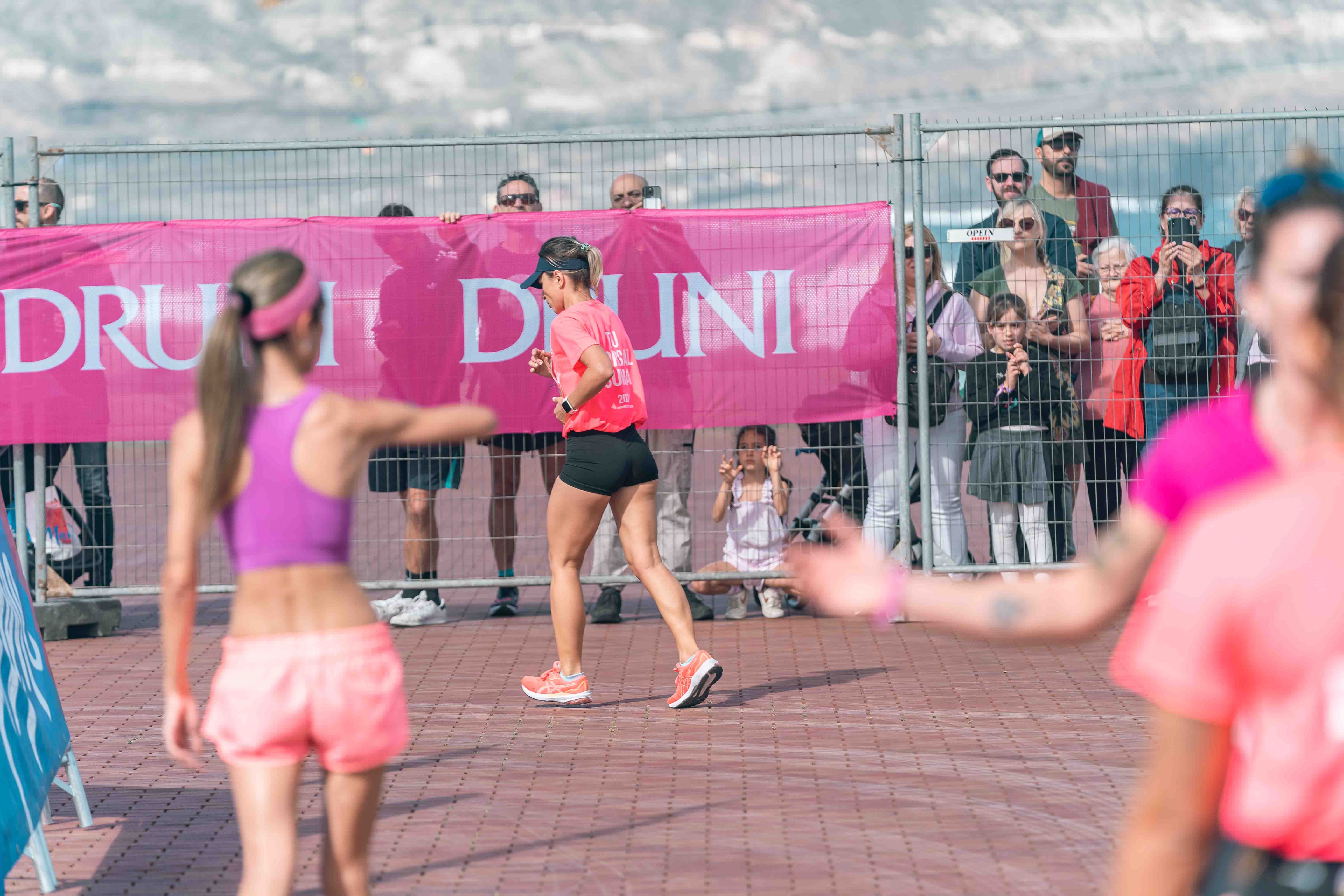 Las mejores fotos de la Carrera de la Mujer de Gran Canaria 2024 60