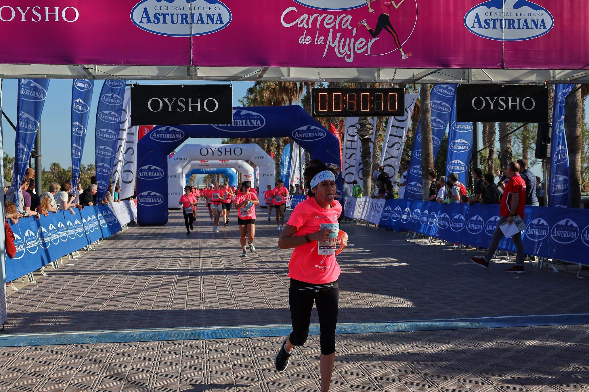 Las mejores fotos de la Carrera de la Mujer Central Lechera Asturiana de Valencia 2024. 0576