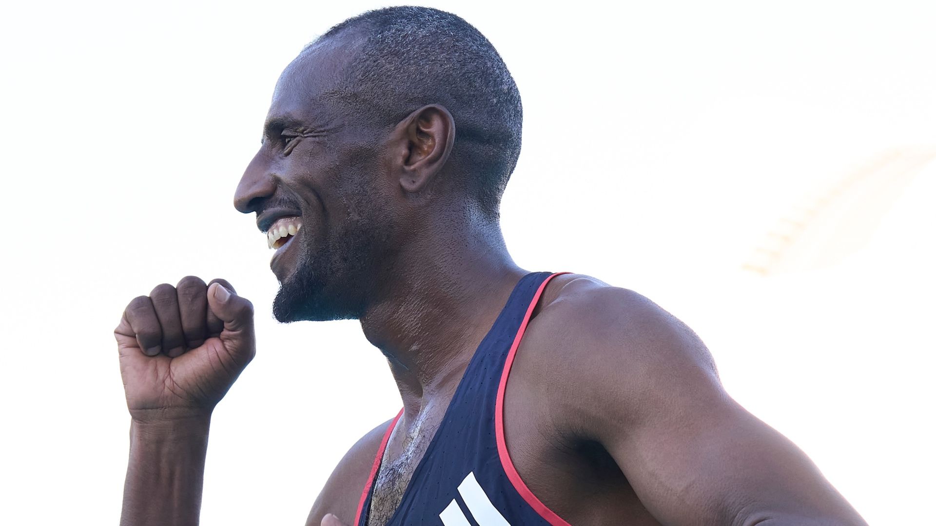 Una imagen de Sisay Lemma en el Maratón de Valencia 2023, prueba que venció antes de hacerlo en Boston. SPORTMEDIA. Una imagen de Sisay Lemma en el Maratón de Valencia 2023, prueba que venció antes de hacerlo en Boston. SPORTMEDIA.