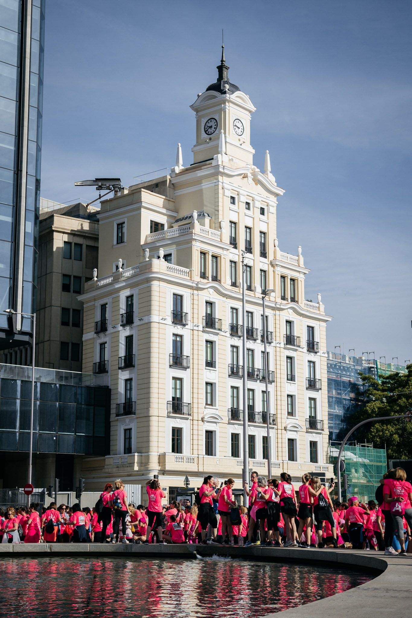 Las 50 mejores fotos de la Carrera de la Mujer Central Lechera Asturiana de Madrid 2024. (24)
