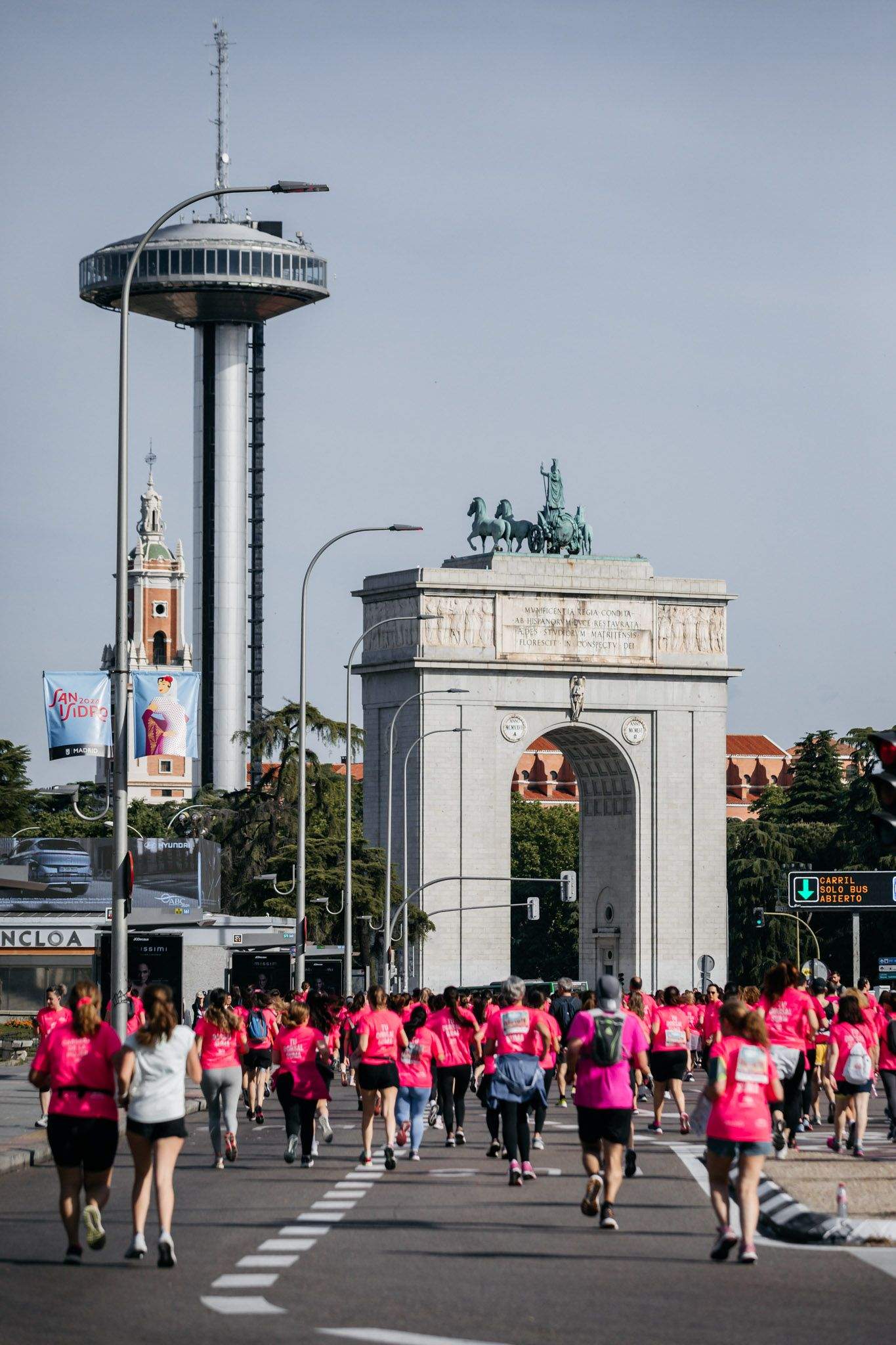 Las 50 mejores fotos de la Carrera de la Mujer Central Lechera Asturiana de Madrid 2024. (26)
