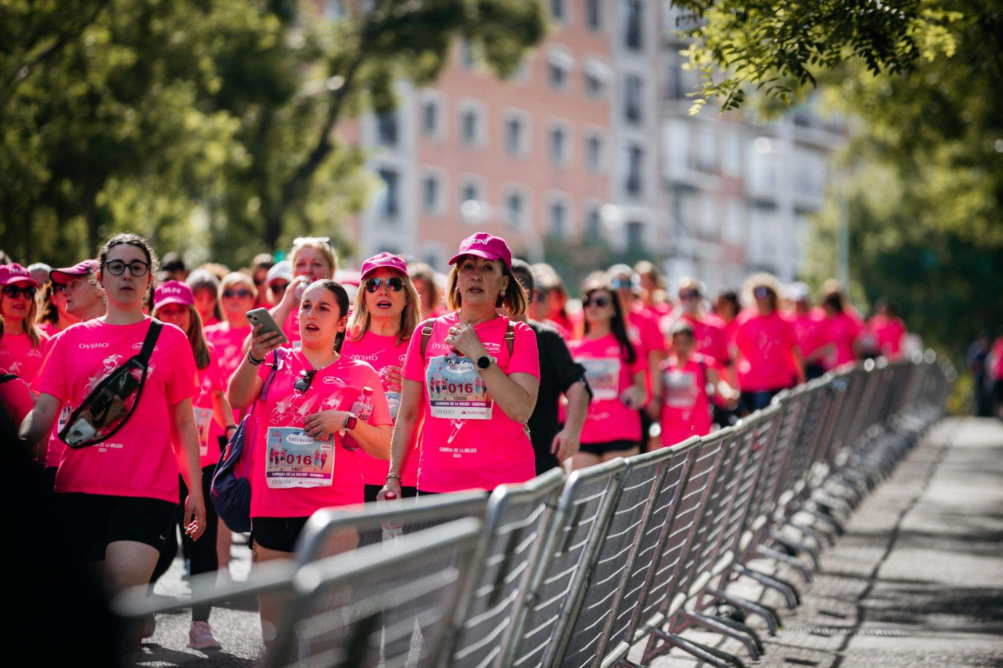 Las 50 mejores fotos de la Carrera de la Mujer Central Lechera Asturiana de Madrid 2024. (47)