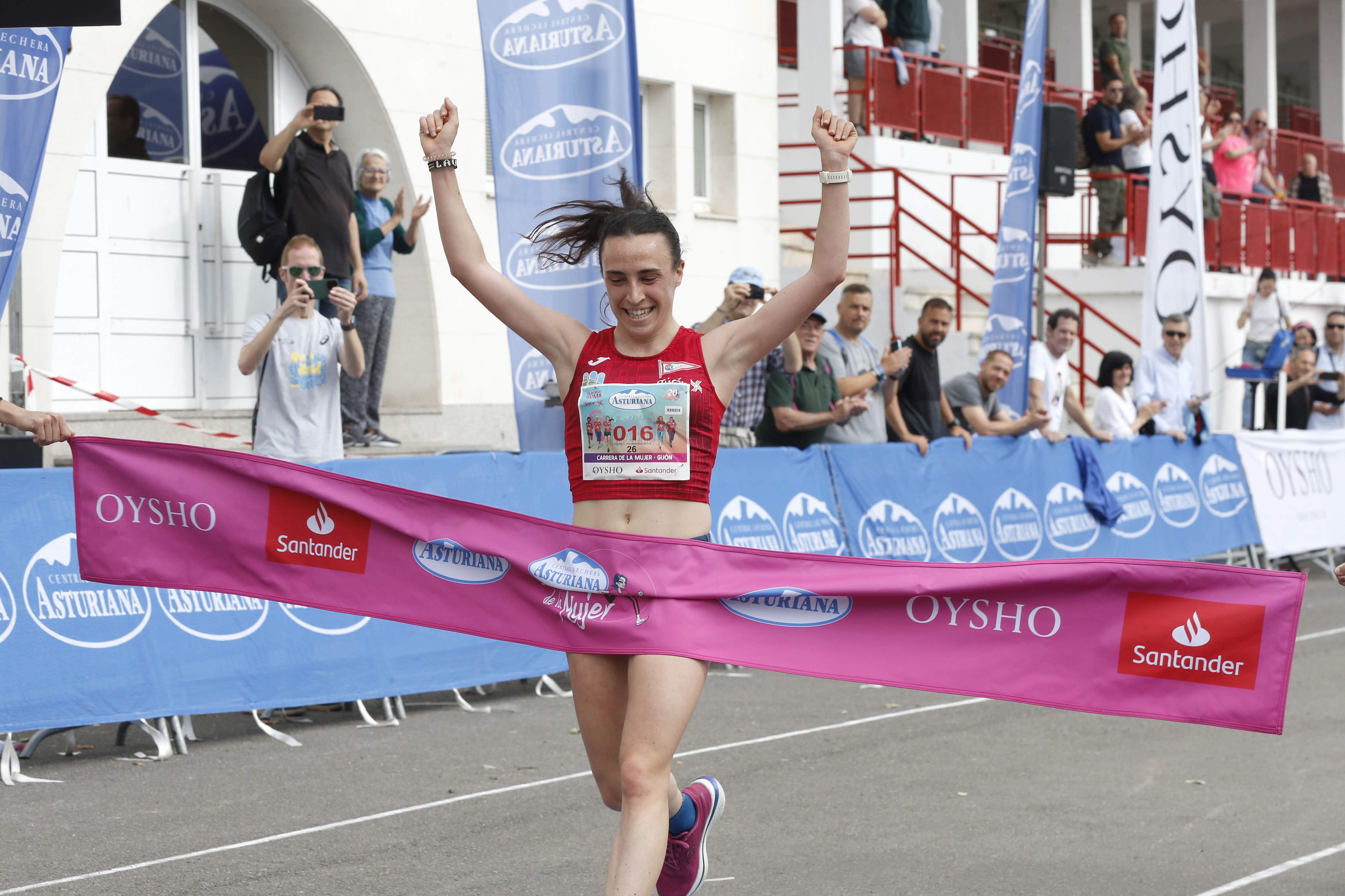 Todas las fotos de la Carrera de la Mujer de Gijón 2024.3469.
