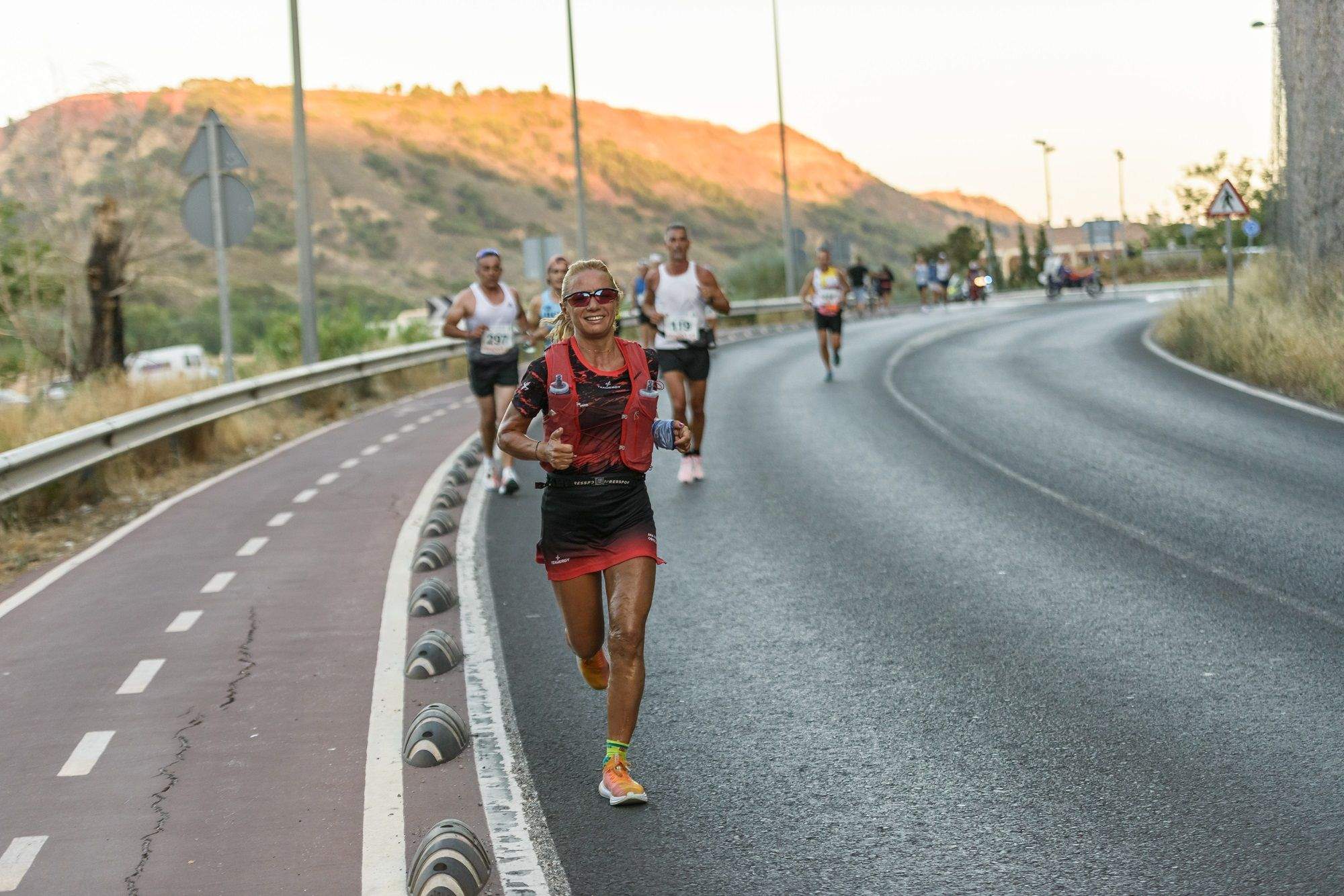 Los primeros kilómetros de la Subida al Pico Veleta son un falso llano que nos predispone a lo que viene después. LASTLAP