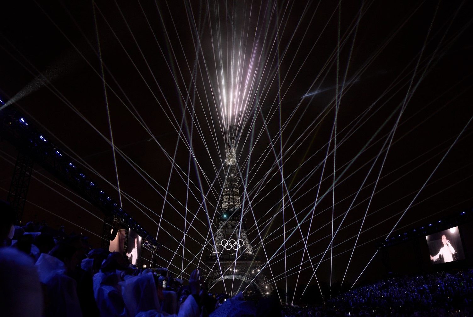 Una imagen de la fascinante ceremonia de inauguración de los Juegos Olímpicos de París 2024