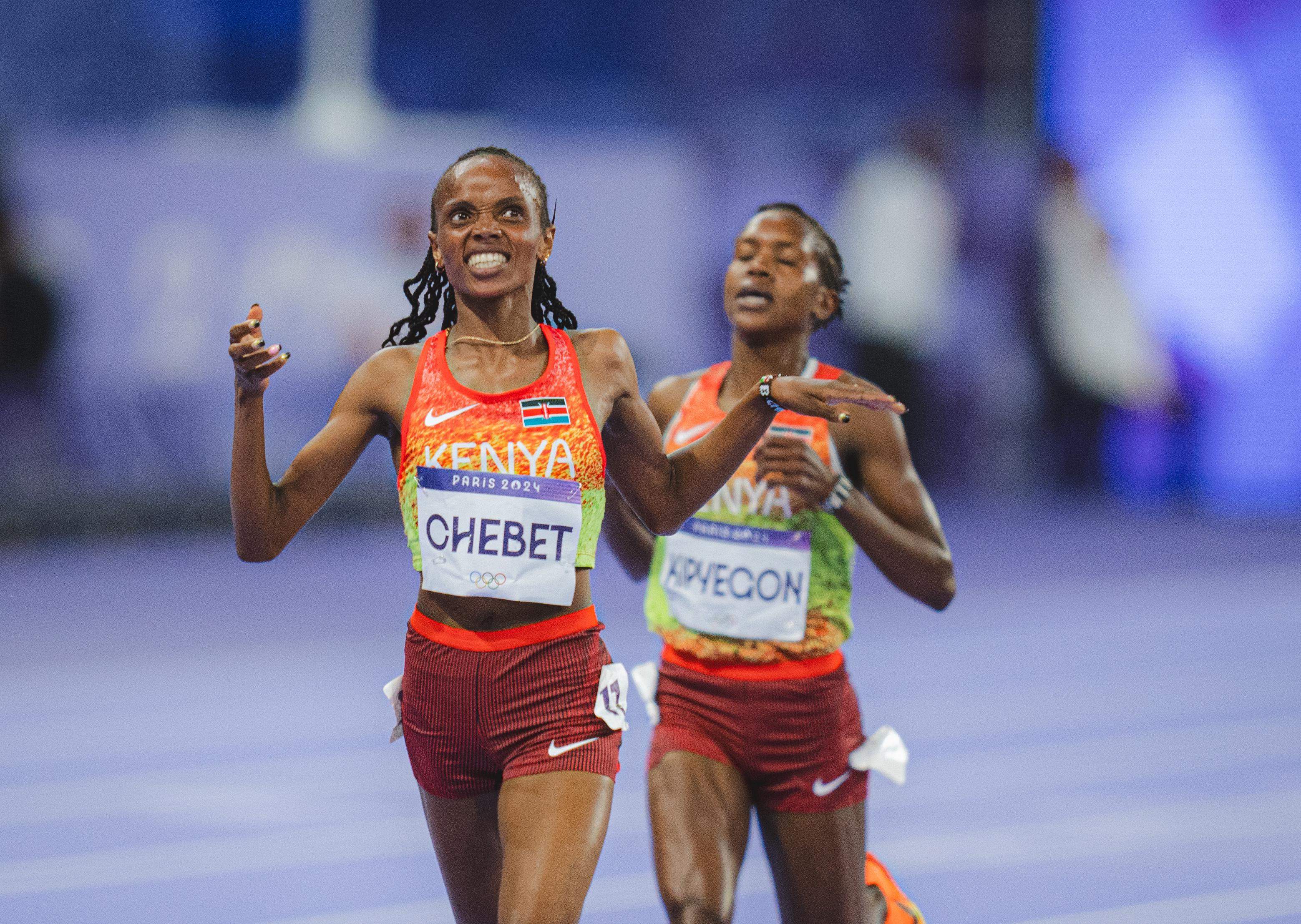 Beatrice Chebet celebrando su título olímpico de 5000 metros. VSM PHOTOEVENTS. Beatrice Chebet celebrando su título olímpico de 5000 metros. VSM PHOTOEVENTS.