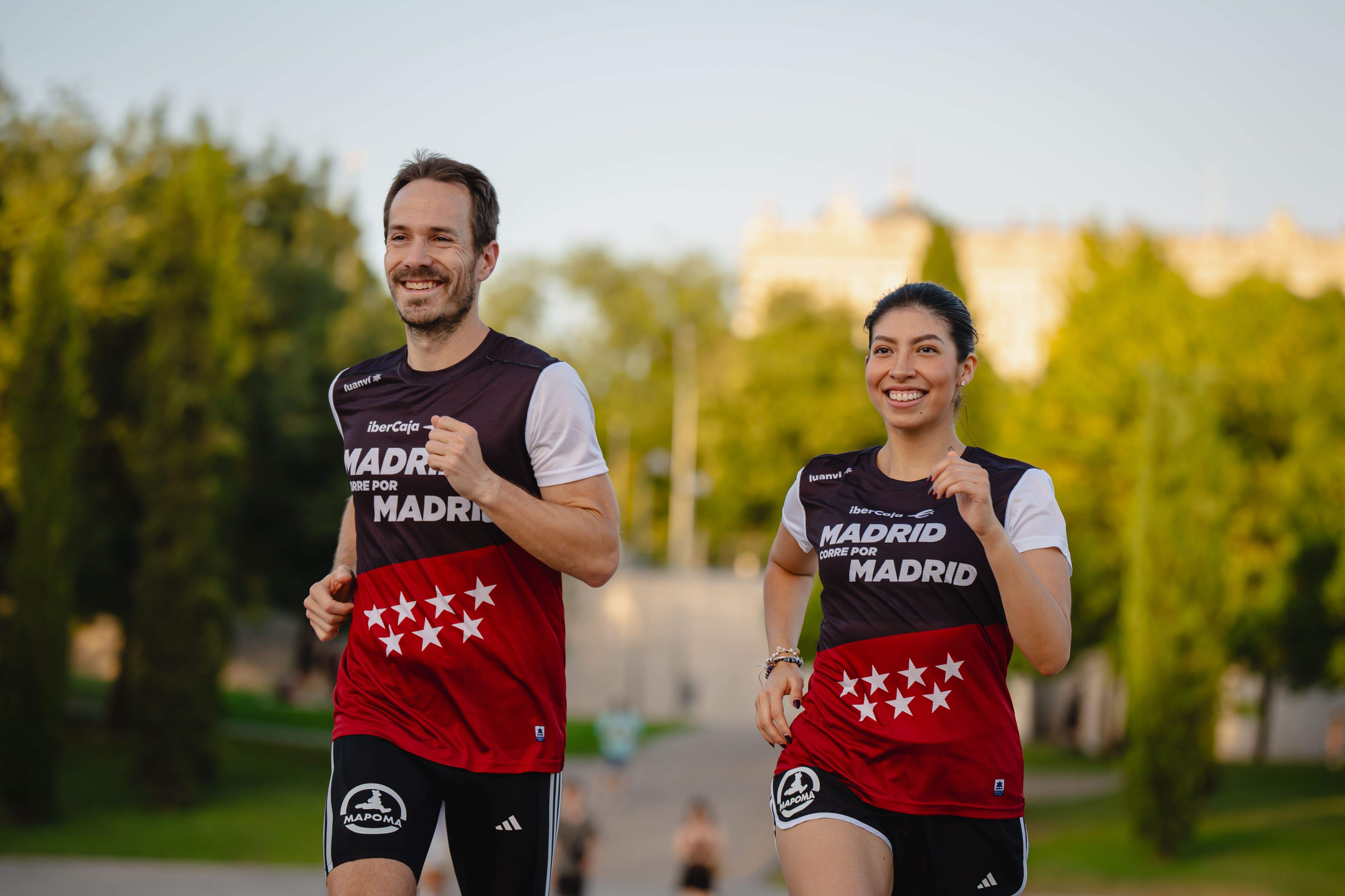 La sonrisa por una mañana de running en un recorrido súper atractivo y, en la mayor parte de los casos, acompañada por una buena marca, preside las entradas en meta de Ibercaja Madrid Corre por Madrid. VÍCTOR SECO (VSM PHOTOEVENTS) La sonrisa por una mañana de running en un recorrido súper atractivo y, en la mayor parte de los casos, acompañada por una buena marca, preside las entradas en meta de Ibercaja Madrid Corre por Madrid. VÍCTOR SECO (VSM PHOTOEVENTS)
