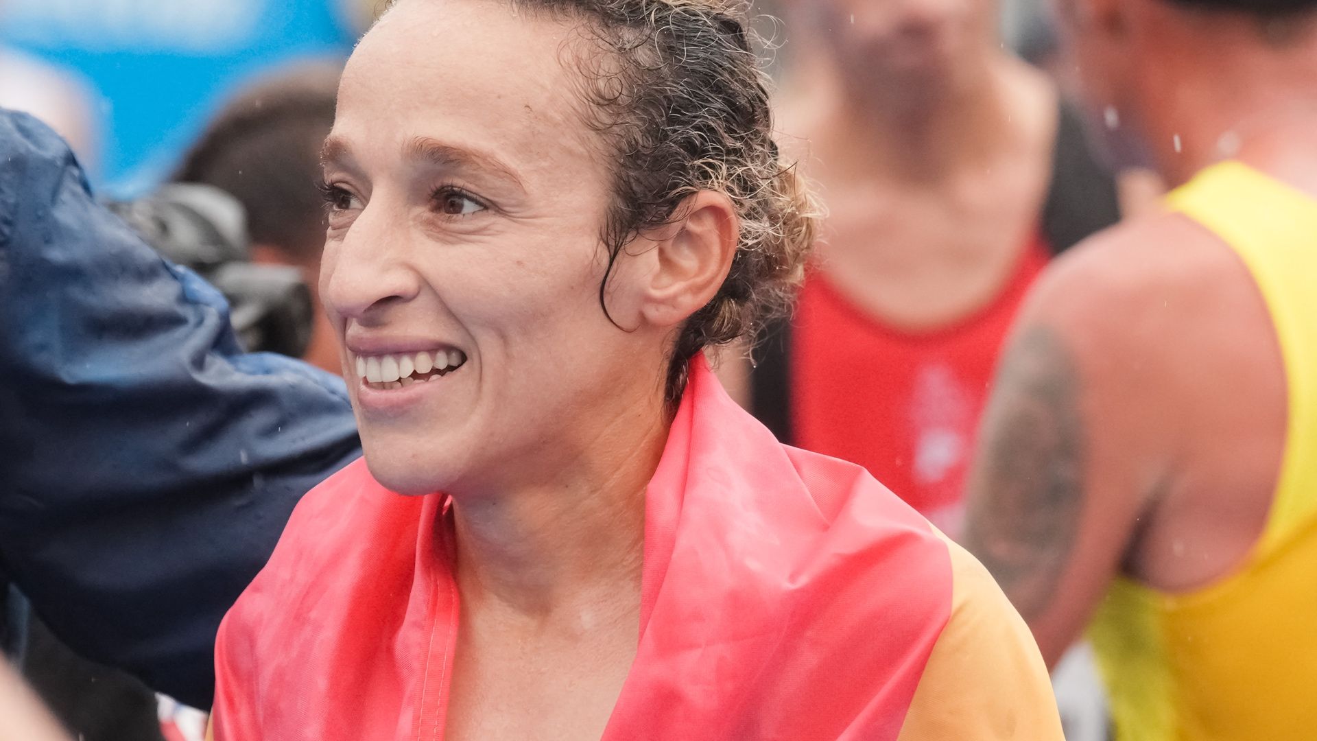 Kaoutar Boualid después de batir el récord de España de medio maratón. SPORTMEDIA. Kaoutar Boualid después de batir el récord de España de medio maratón. SPORTMEDIA.