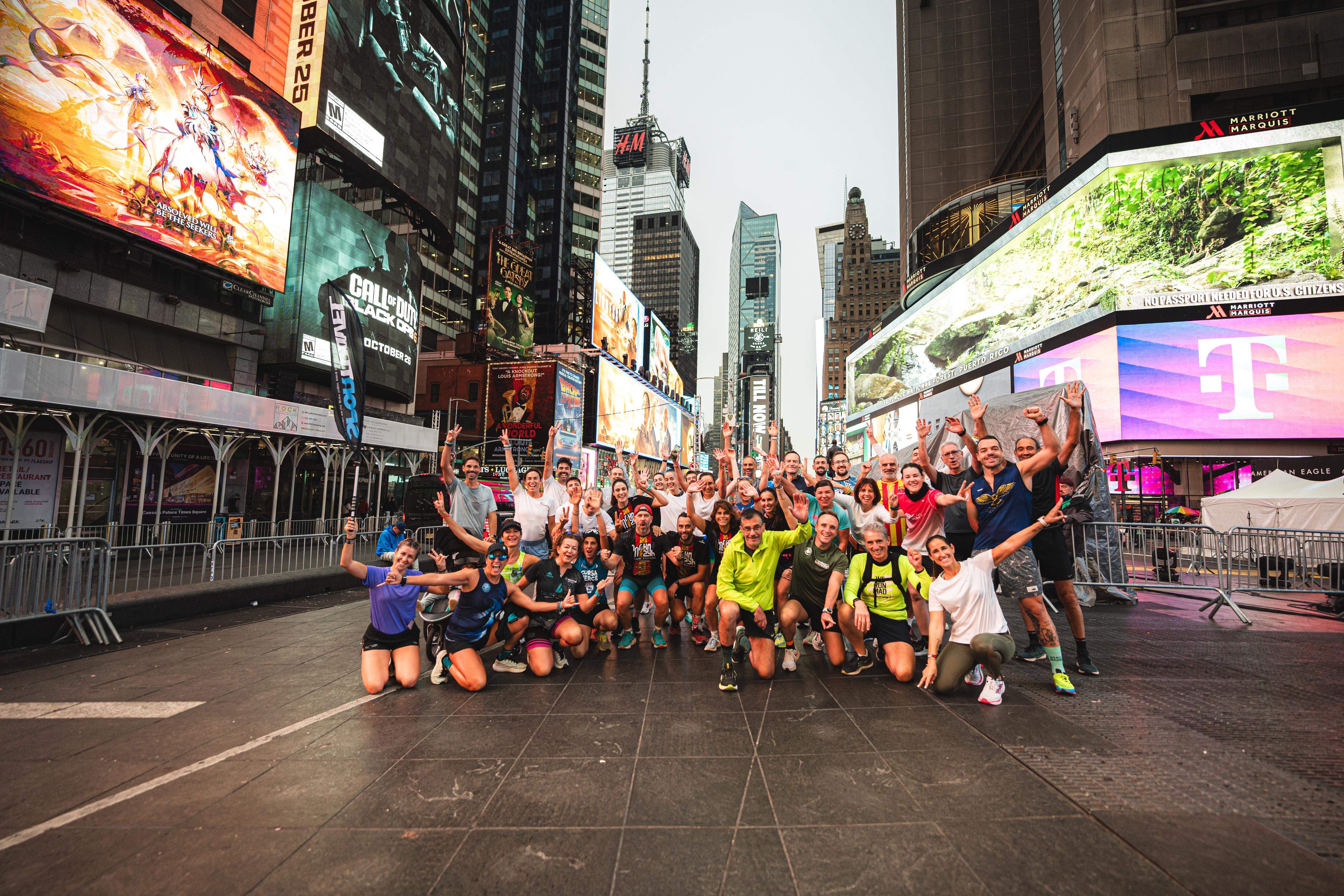 Times Square, otro de los iconos de Nueva York, repleto de corredores durante el fin de semana del maratón. VSM PHOTOEVENTS.