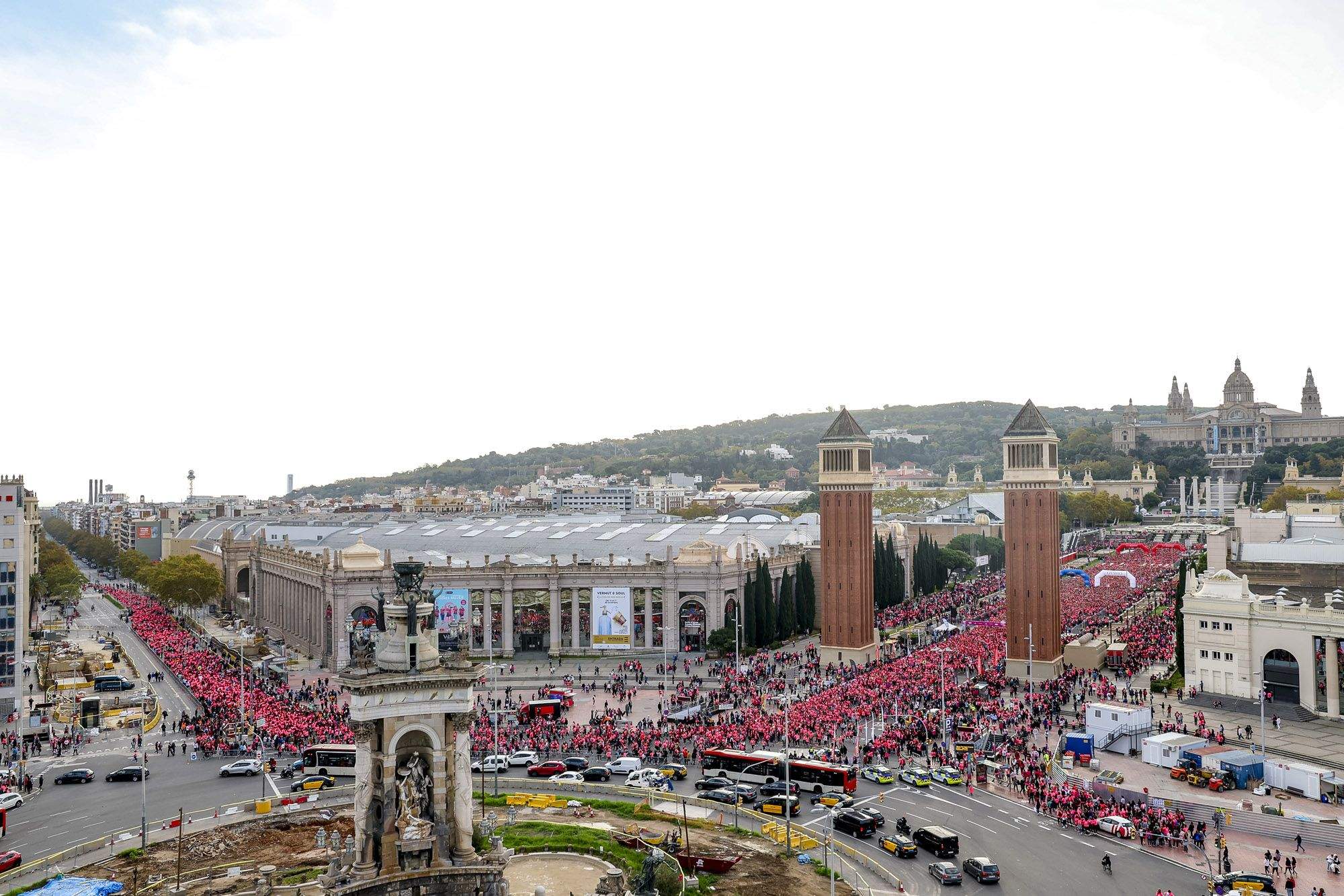 Las mejores fotos de la Carrera de la Mujer de Barcelona 2024. GL 09348