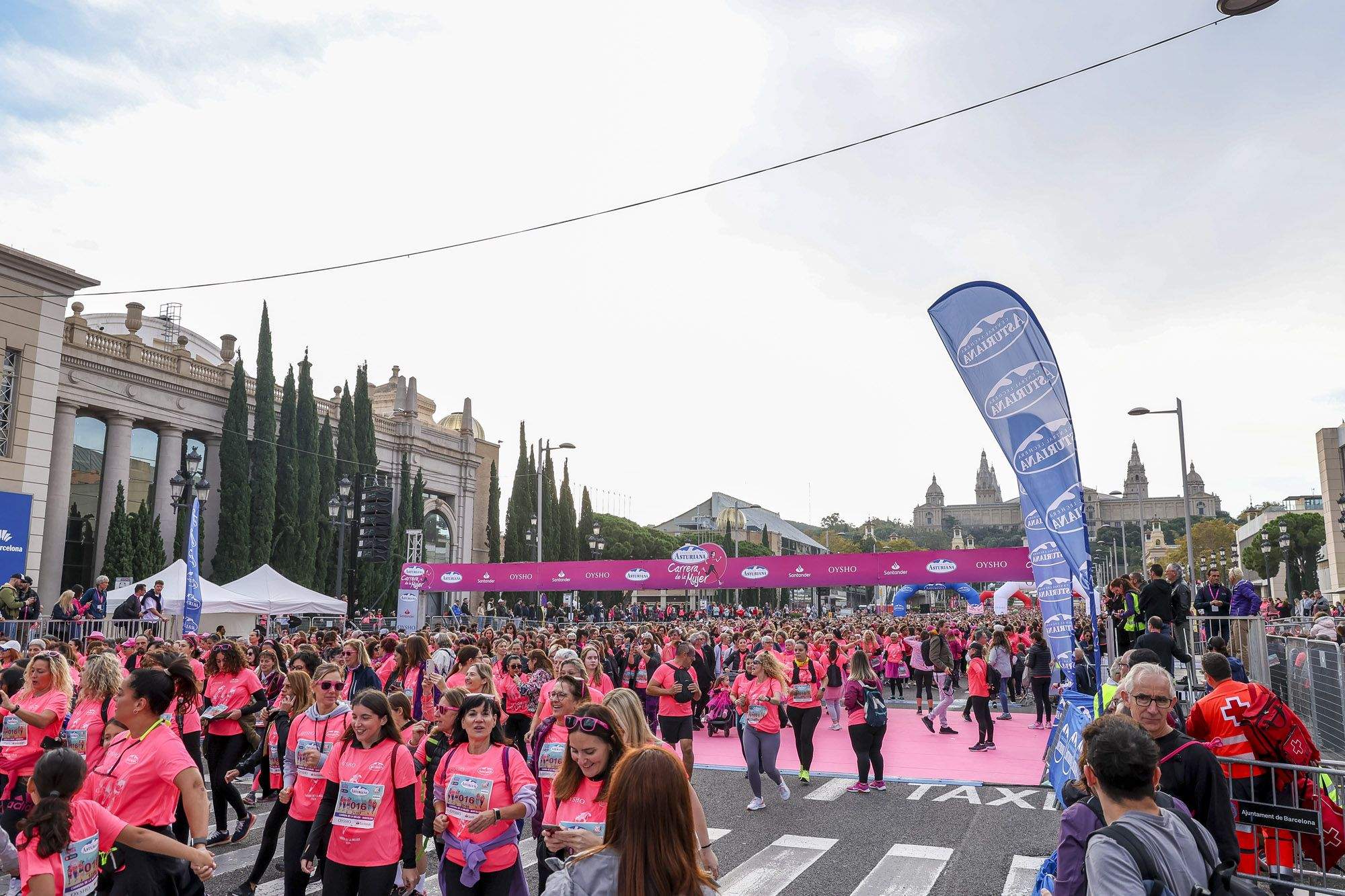 Las mejores fotos de la Carrera de la Mujer de Barcelona 2024. GL 09405