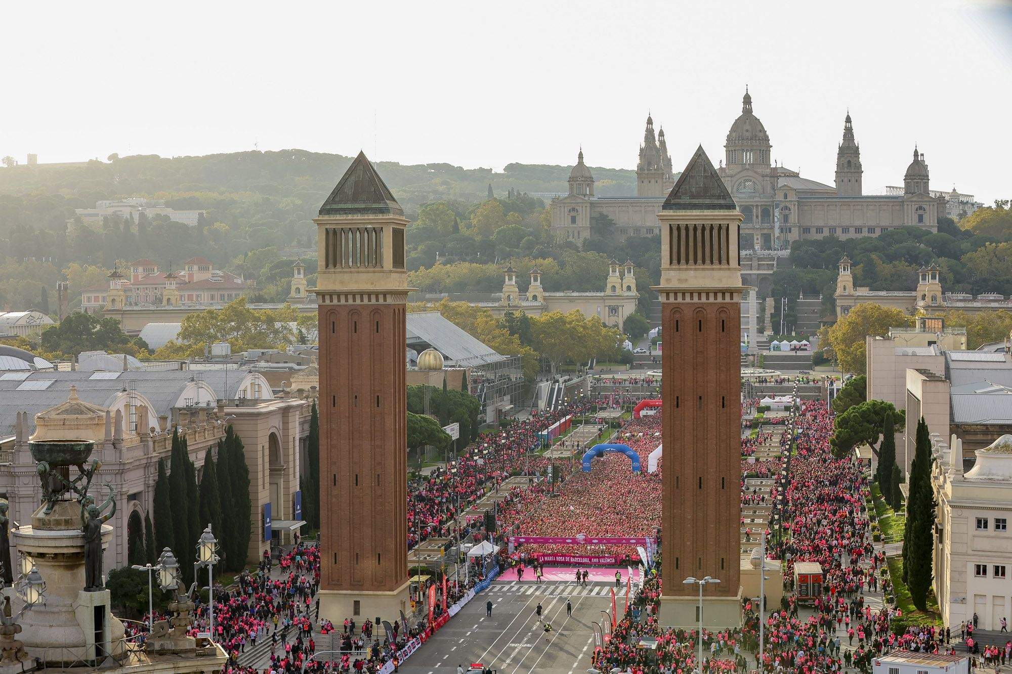 Las mejores fotos de la Carrera de la Mujer de Barcelona 2024. GL 08999