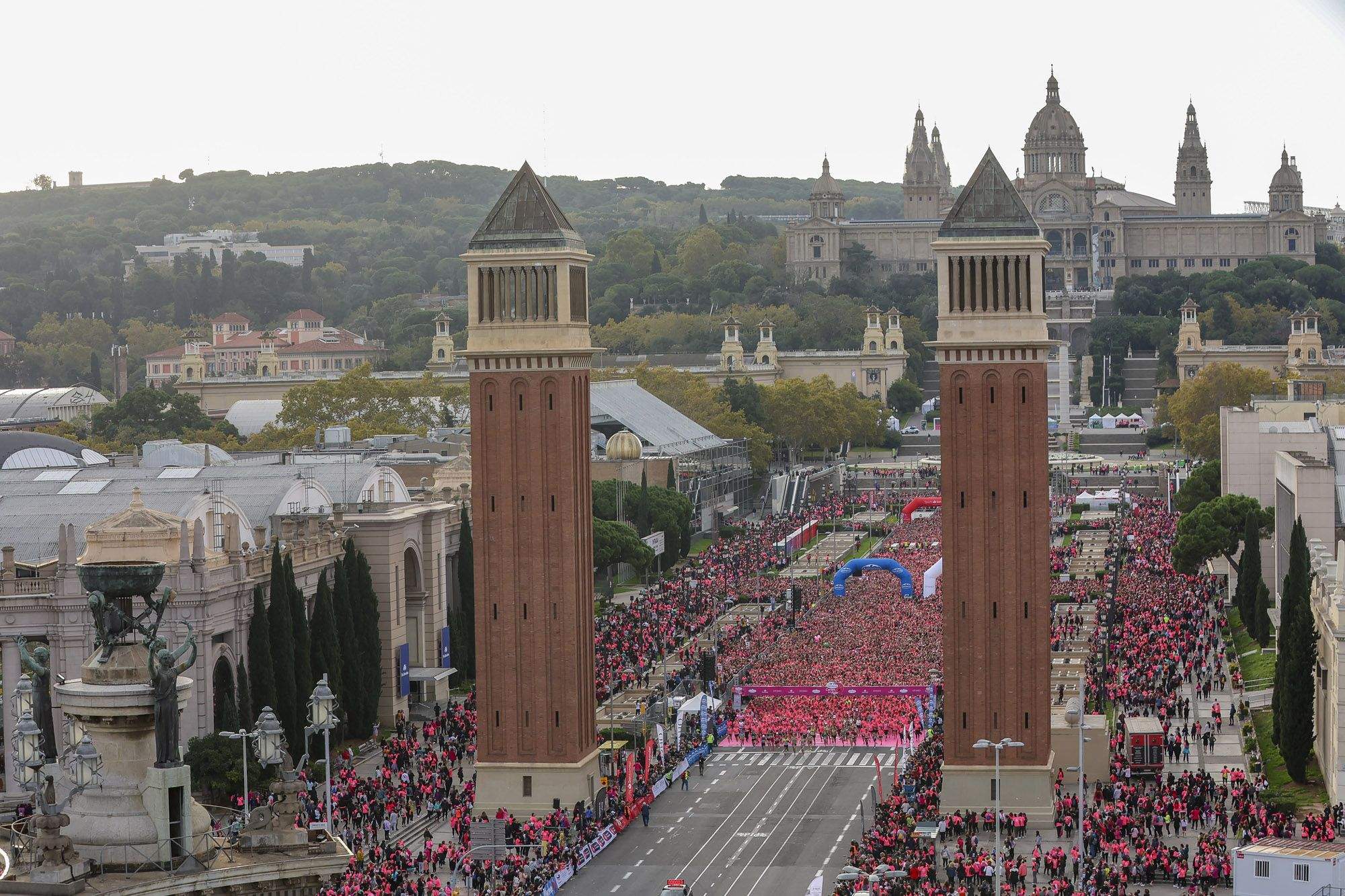 Las mejores fotos de la Carrera de la Mujer de Barcelona 2024. GL 09068