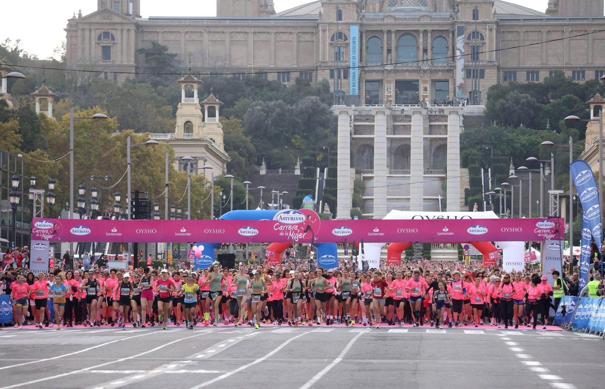 Las mejores fotos de la Carrera de la Mujer de Barcelona 2024. 3E5A8285