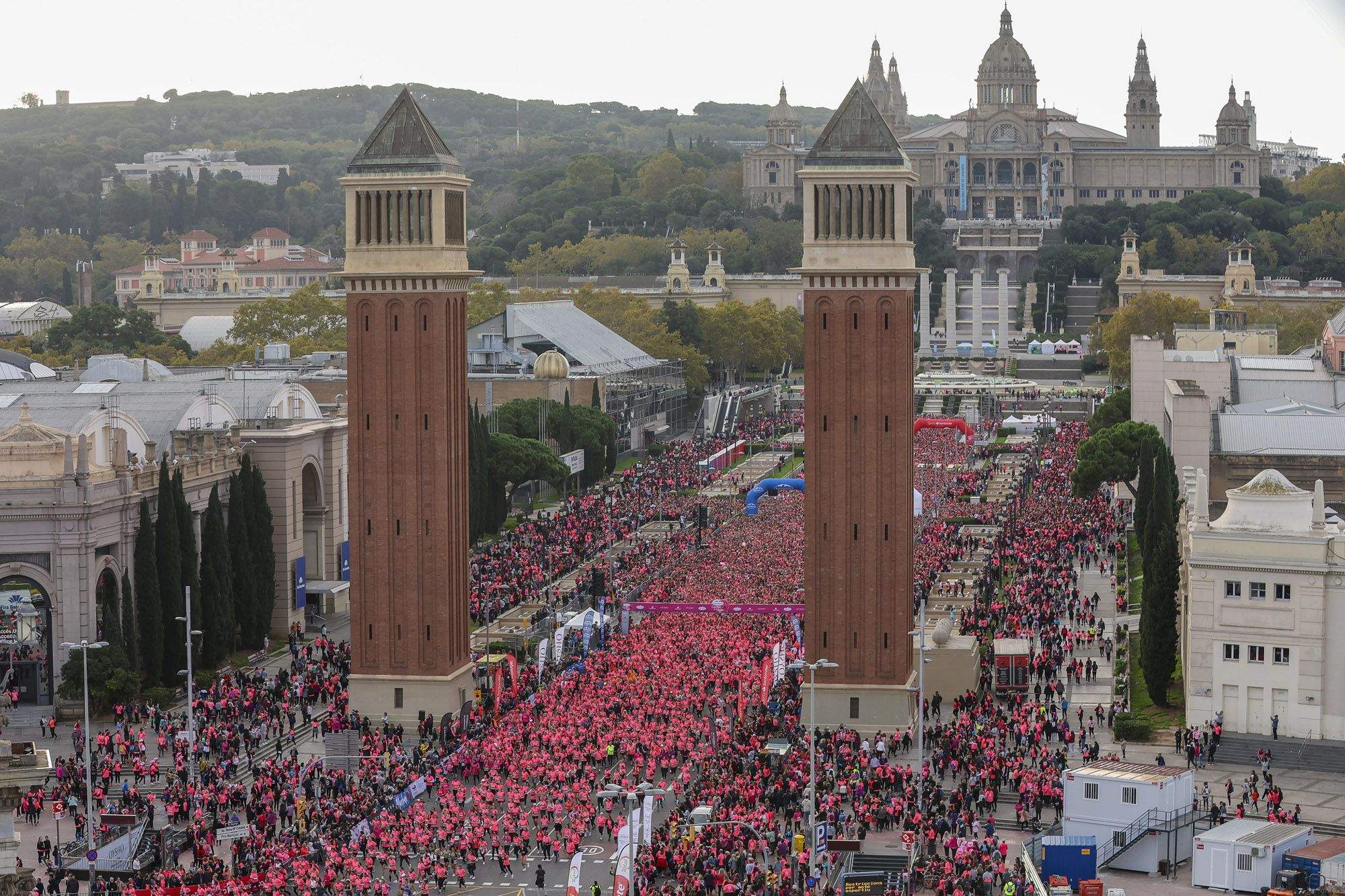 Las mejores fotos de la Carrera de la Mujer de Barcelona 2024. GL 09235