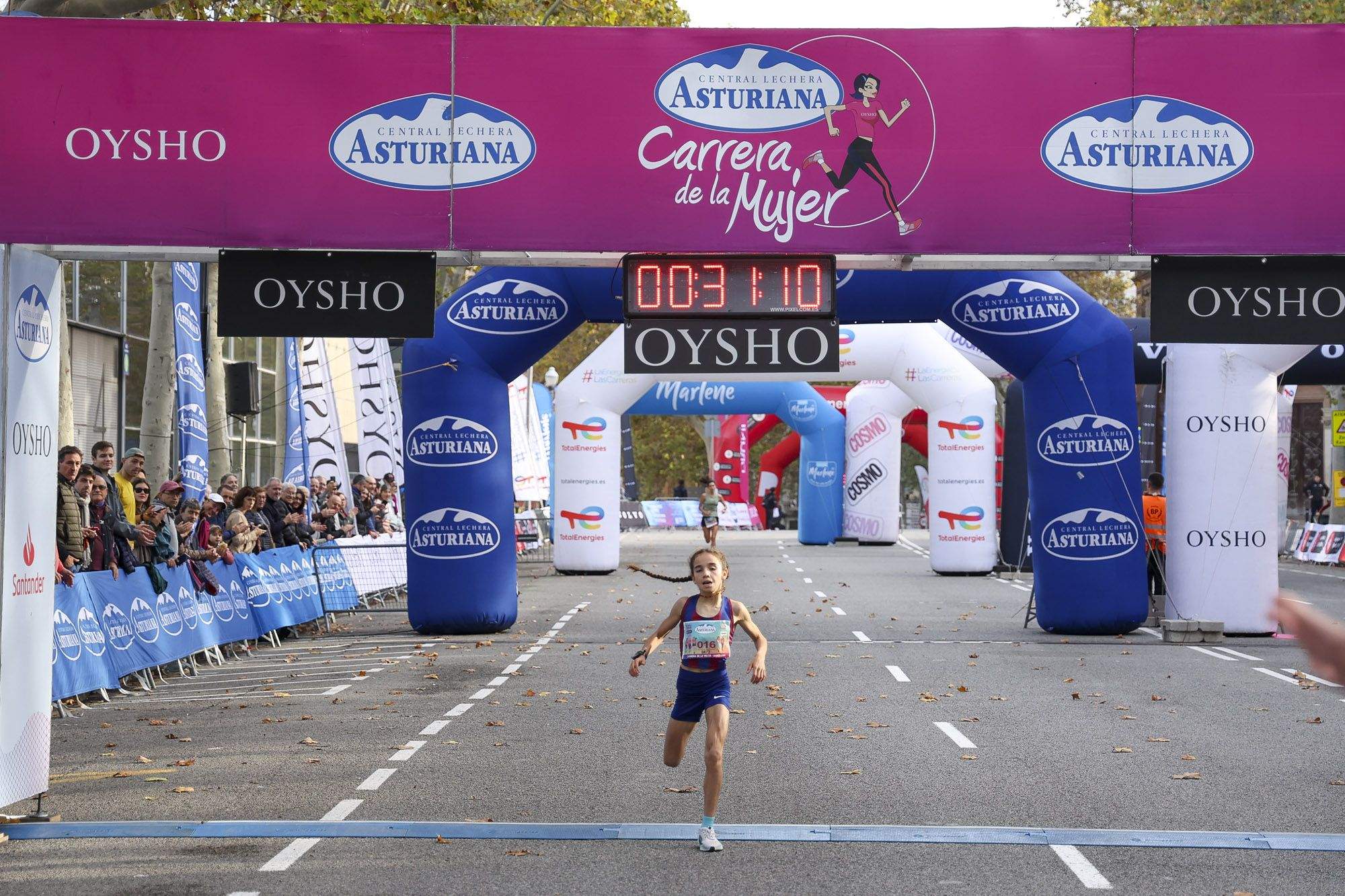 Las mejores fotos de la Carrera de la Mujer de Barcelona 2024. GL 00181