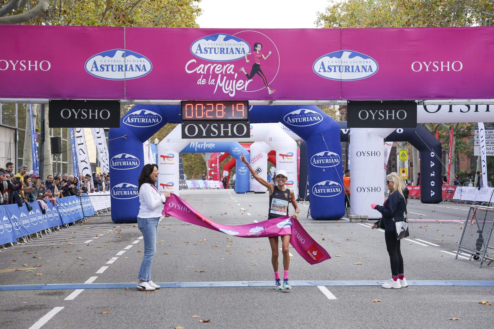Las mejores fotos de la Carrera de la Mujer de Barcelona 2024. GL 09706