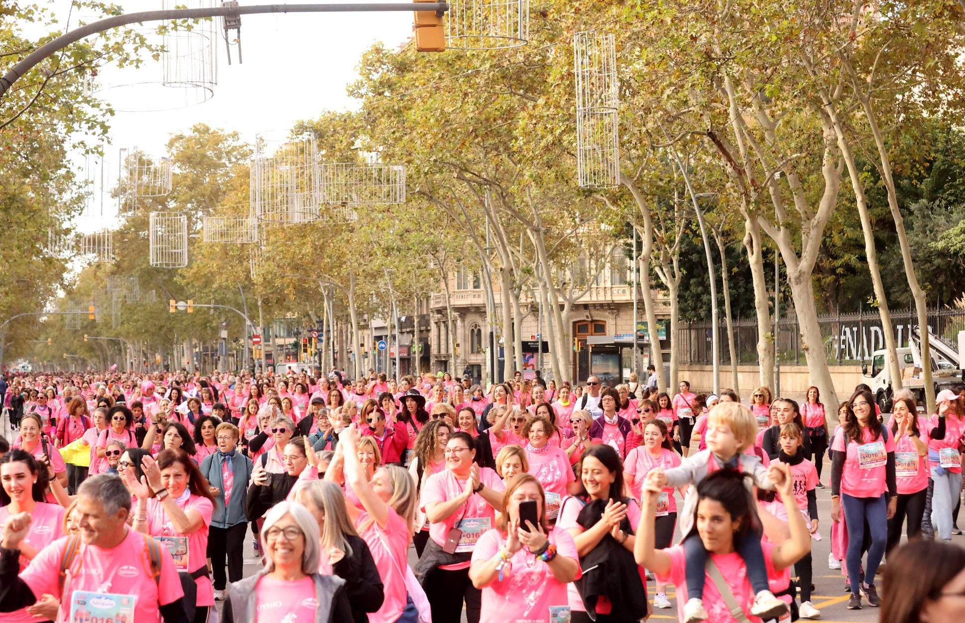 Las mejores fotos de la Carrera de la Mujer de Barcelona 2024. 3E5A8653