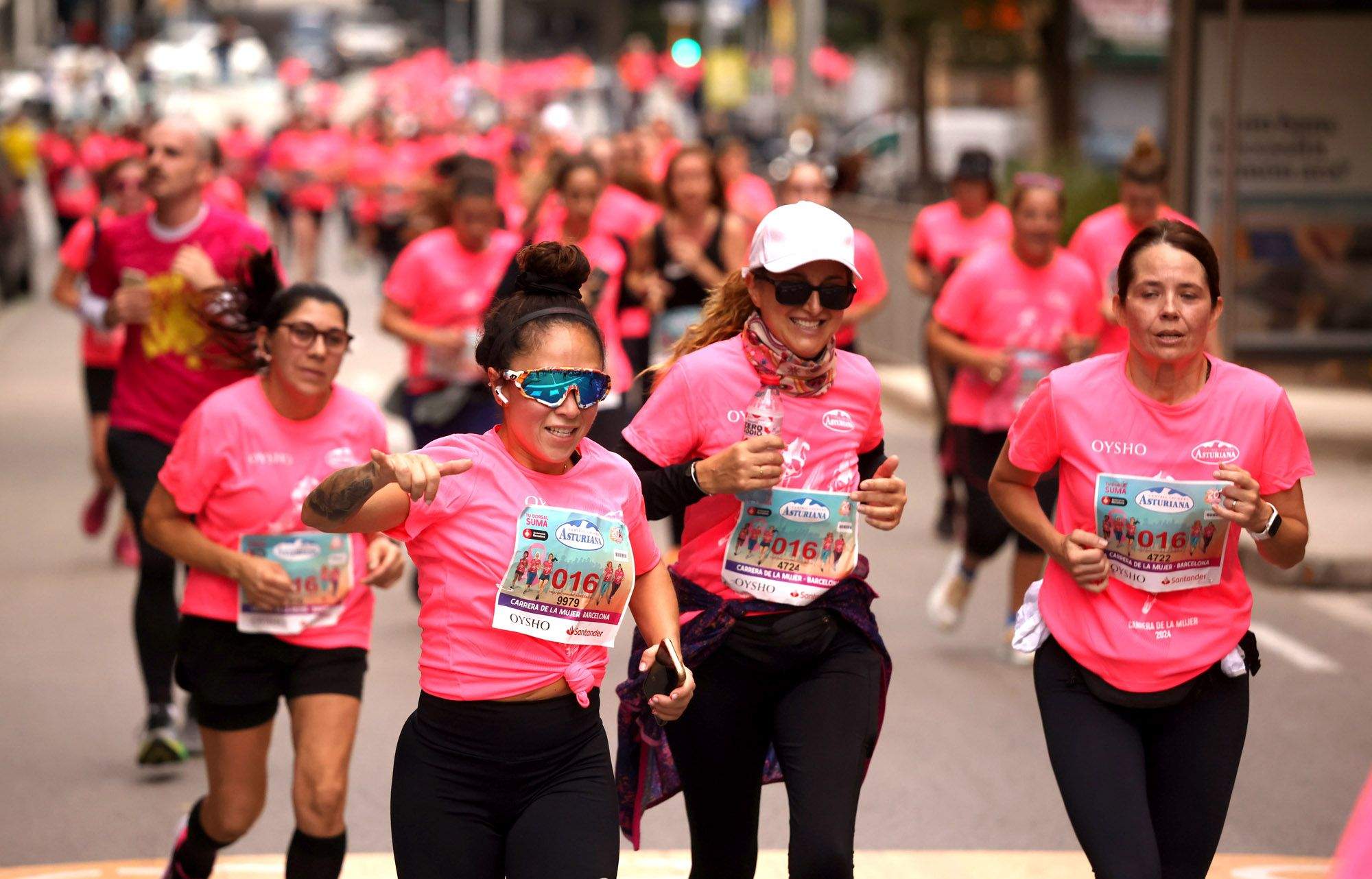 Las mejores fotos de la Carrera de la Mujer de Barcelona 2024. 3E5A8858