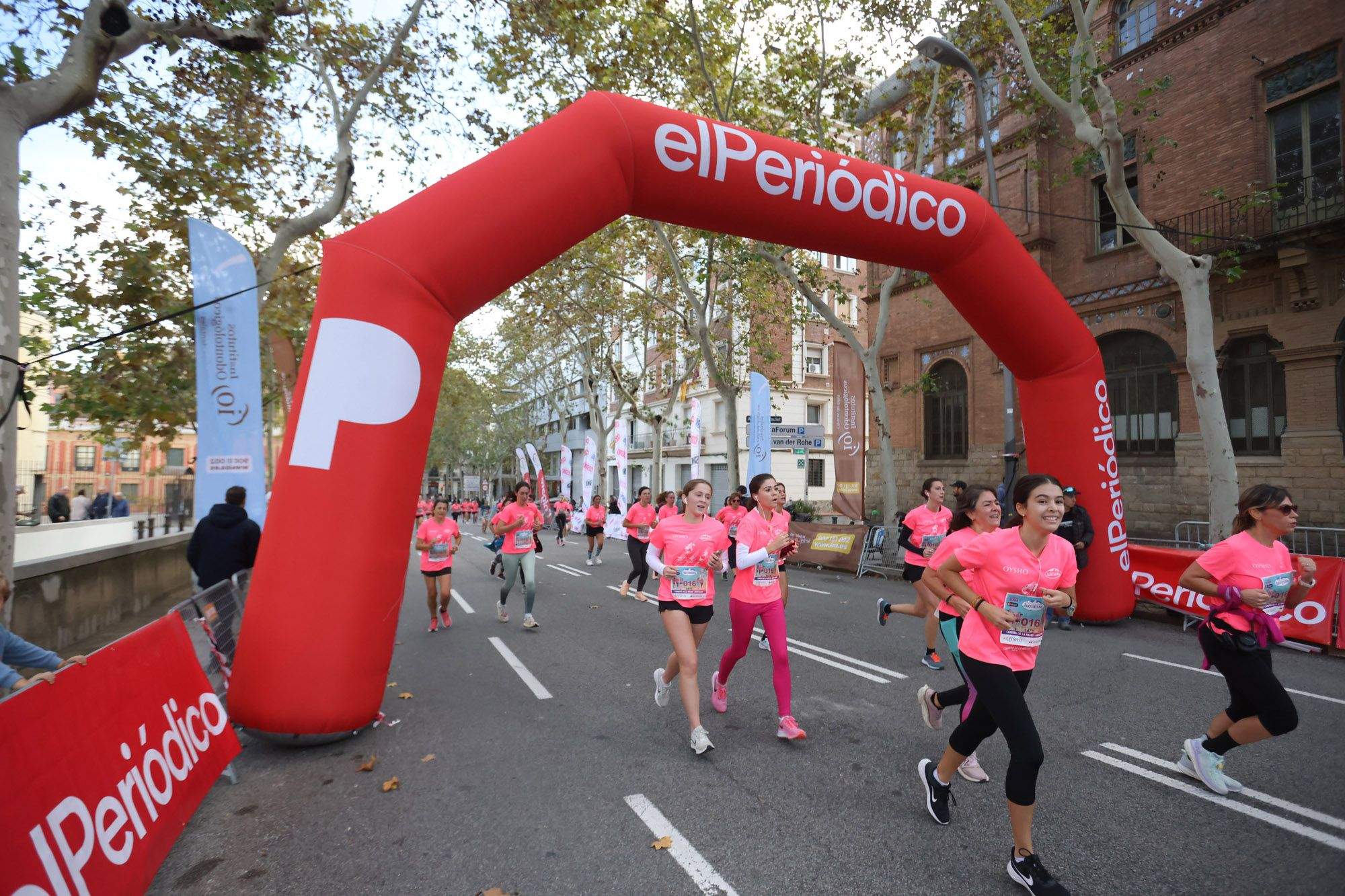 Las mejores fotos de la Carrera de la Mujer de Barcelona 2024. 3E5A8913