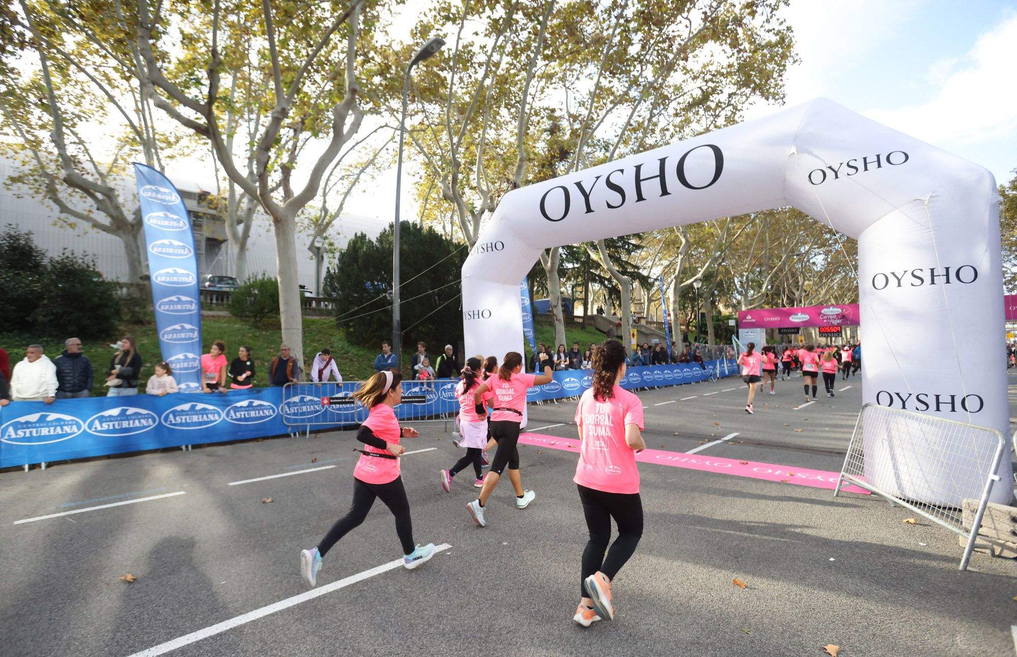 Las mejores fotos de la Carrera de la Mujer de Barcelona 2024. 3E5A8943
