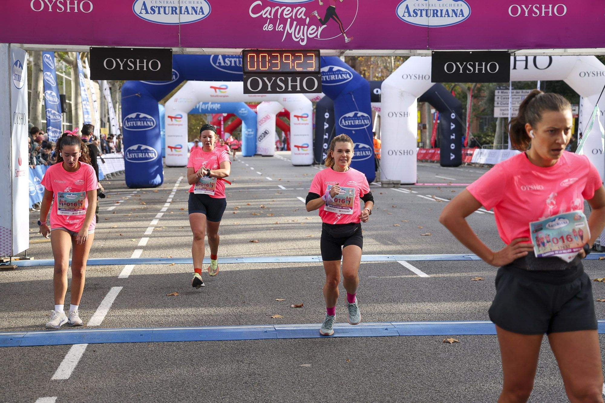 Las mejores fotos de la Carrera de la Mujer de Barcelona 2024. GL 00498