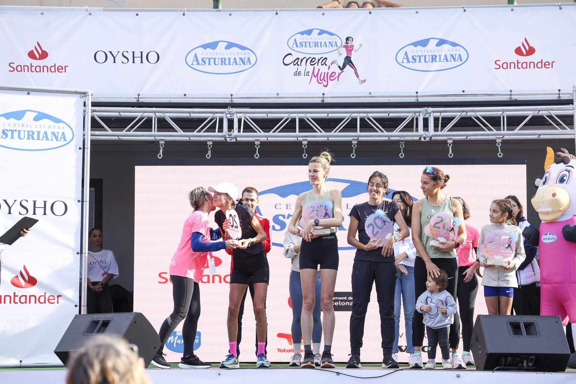 Las mejores fotos de la Carrera de la Mujer de Barcelona 2024. GL 02617