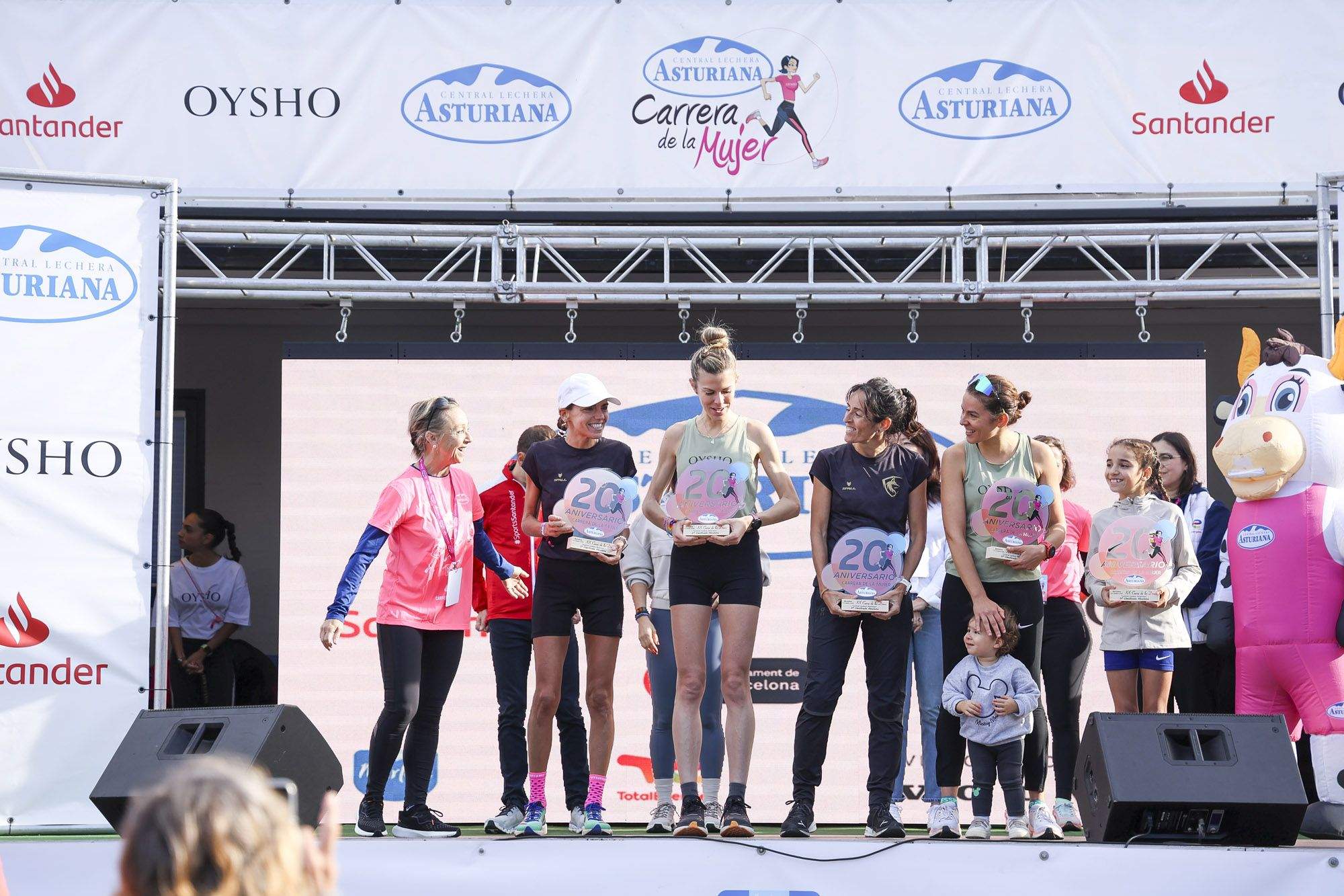 Las mejores fotos de la Carrera de la Mujer de Barcelona 2024. GL 02640