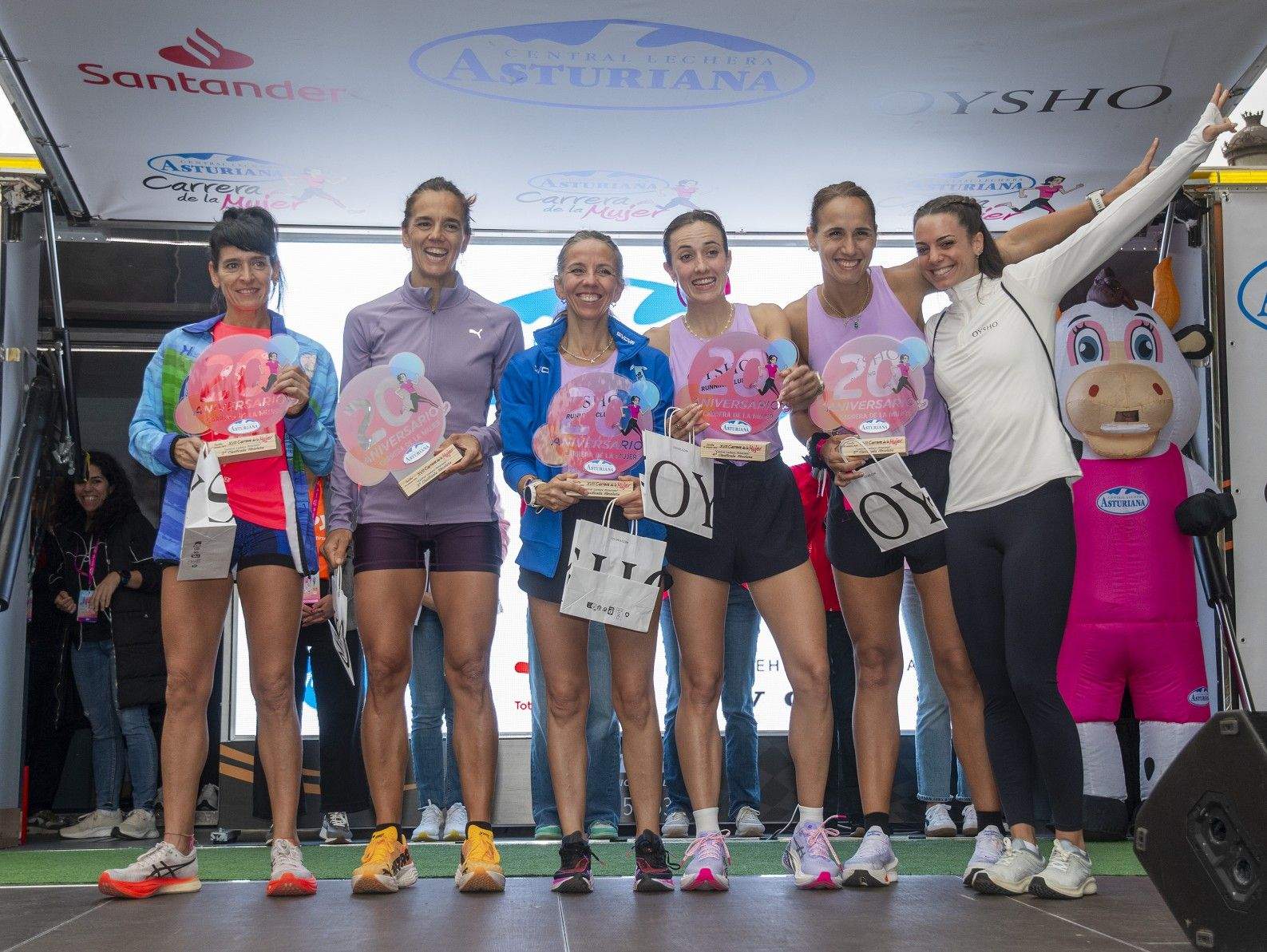 Las mejores fotos de la Carrera de la Mujer de Sevilla 2024. 328.