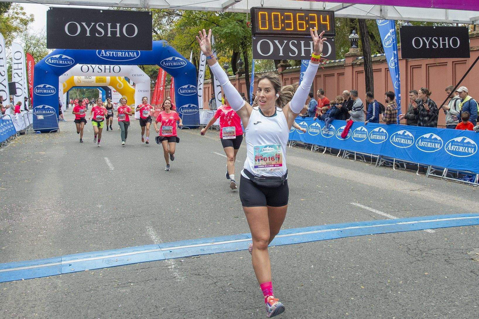 Las mejores fotos de la Carrera de la Mujer de Sevilla 2024. 204.