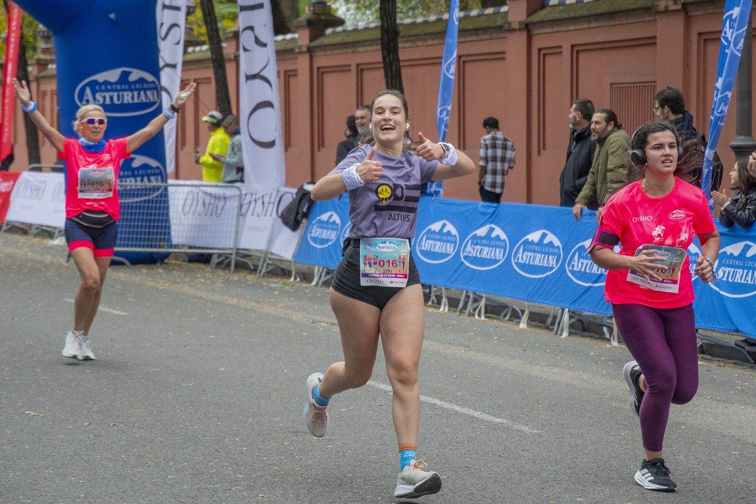 Las mejores fotos de la Carrera de la Mujer de Sevilla 2024. 206.
