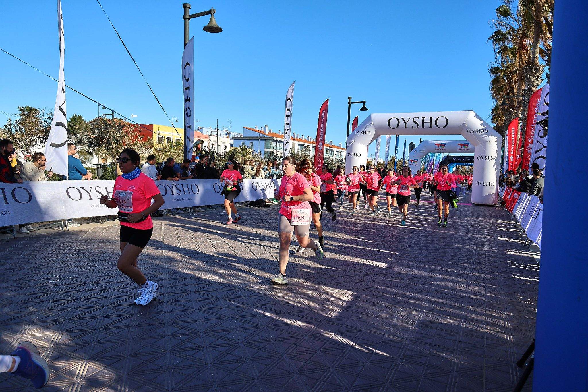 Las mejores fotos de la Carrera de la Mujer Central Lechera Asturiana de Valencia 2025. 753