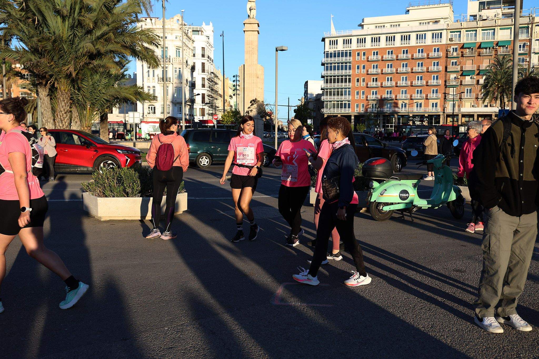 Las mejores fotos de la Carrera de la Mujer Central Lechera Asturiana de Valencia 2025. 27