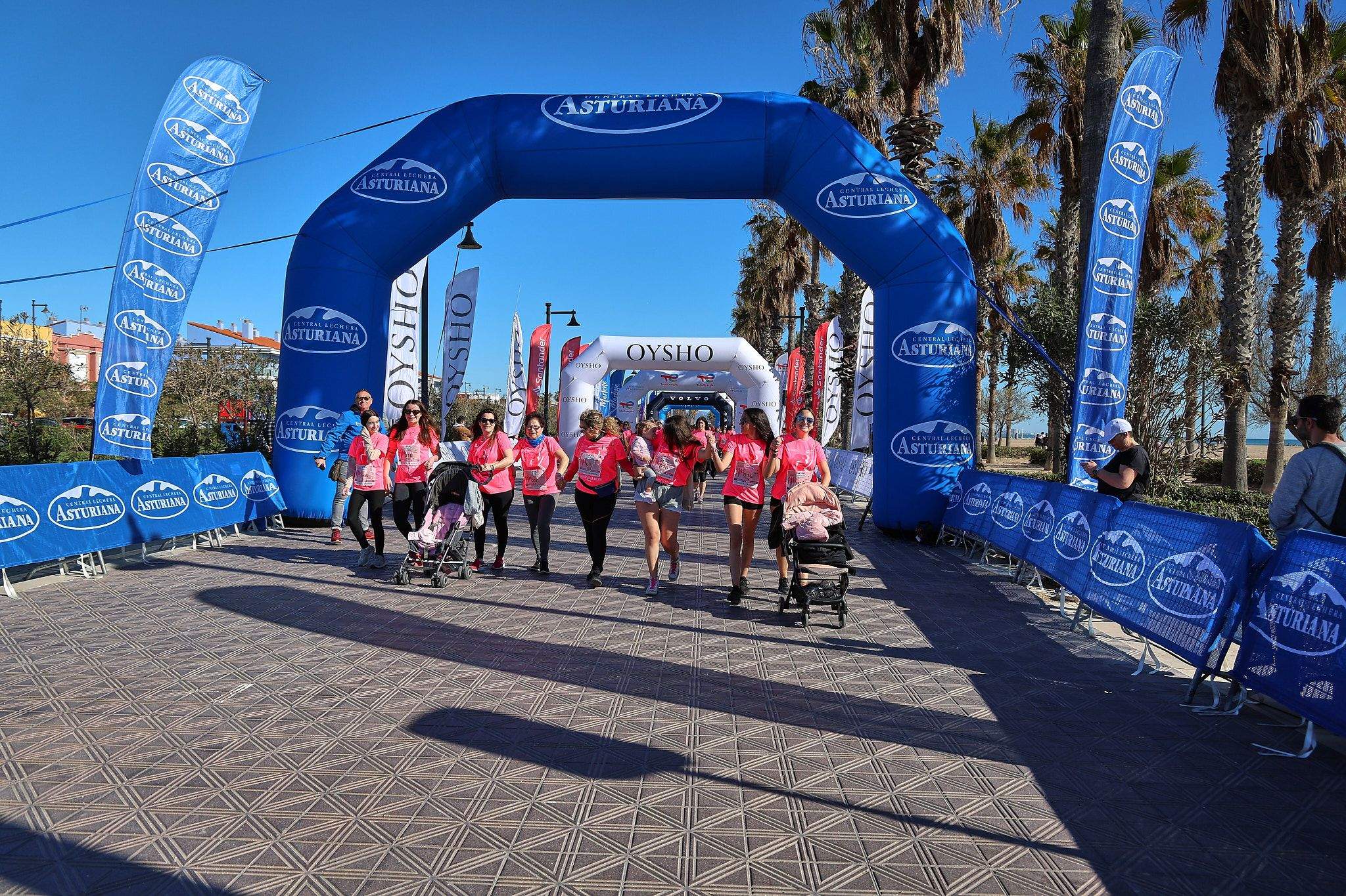 Las mejores fotos de la Carrera de la Mujer Central Lechera Asturiana de Valencia 2025. 1507