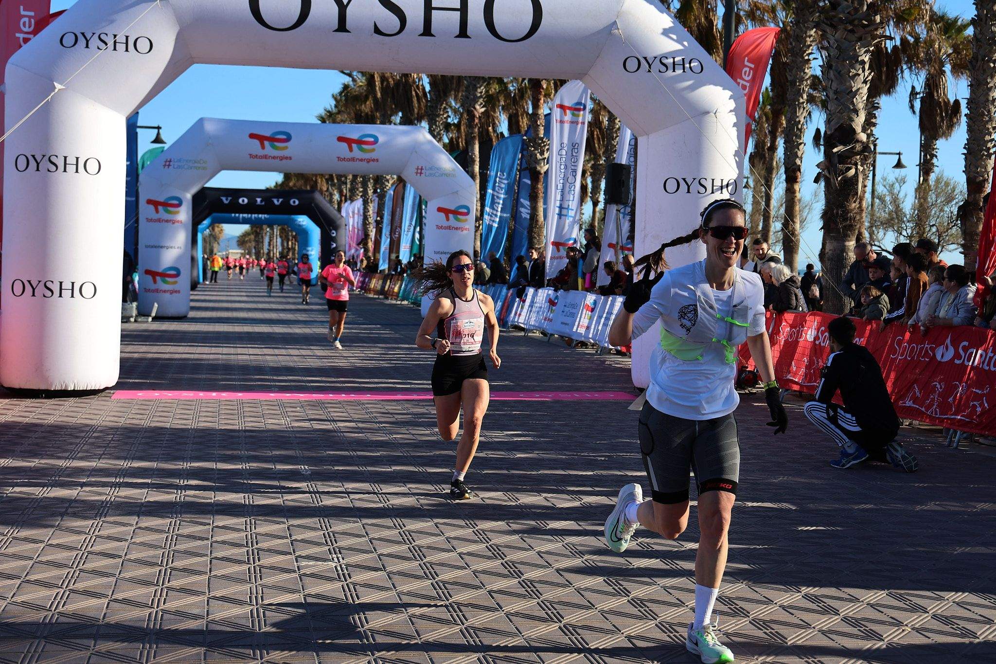 Las mejores fotos de la Carrera de la Mujer Central Lechera Asturiana de Valencia 2025. 318