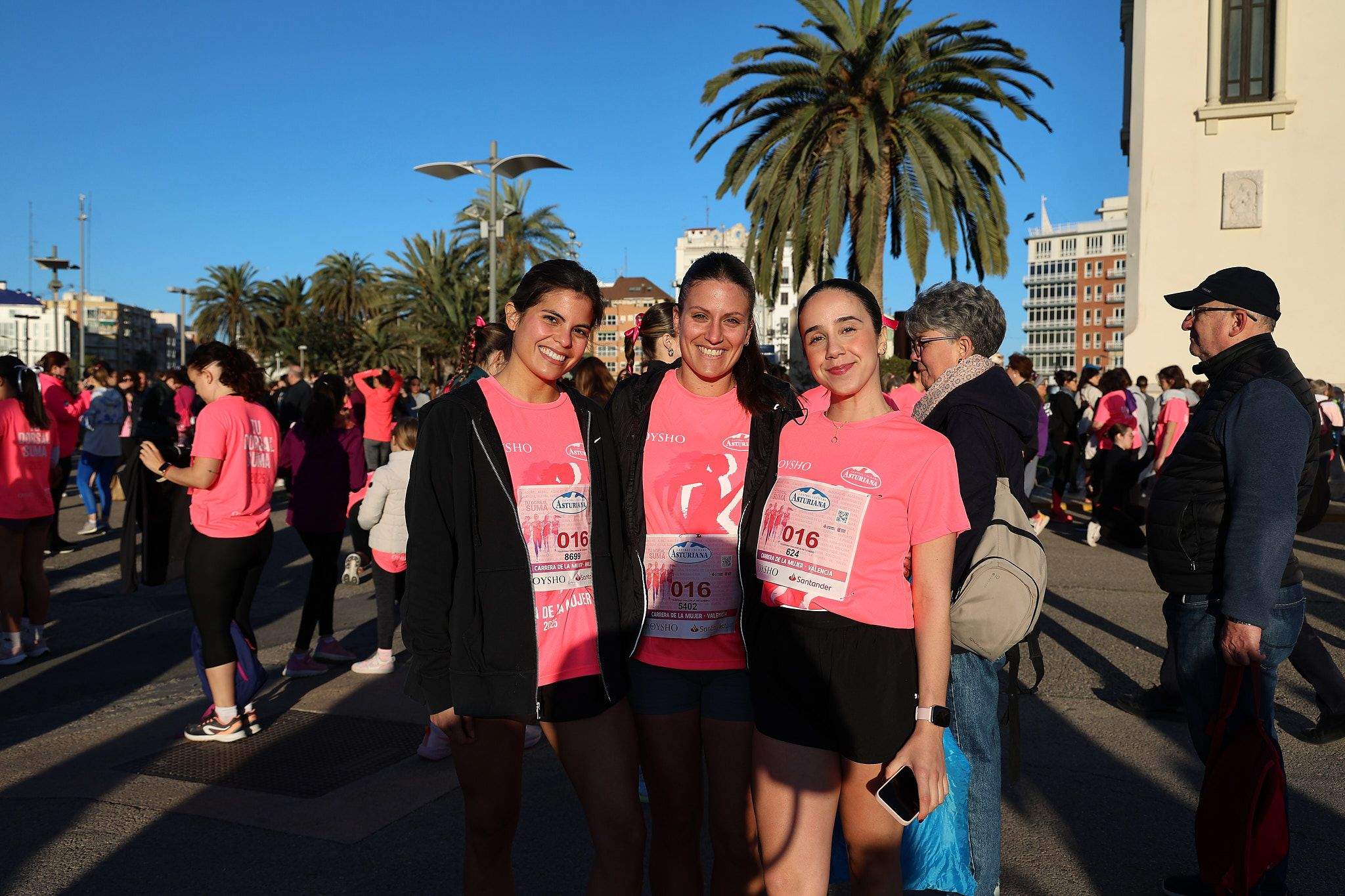 Las mejores fotos de la Carrera de la Mujer Central Lechera Asturiana de Valencia 2025. 65