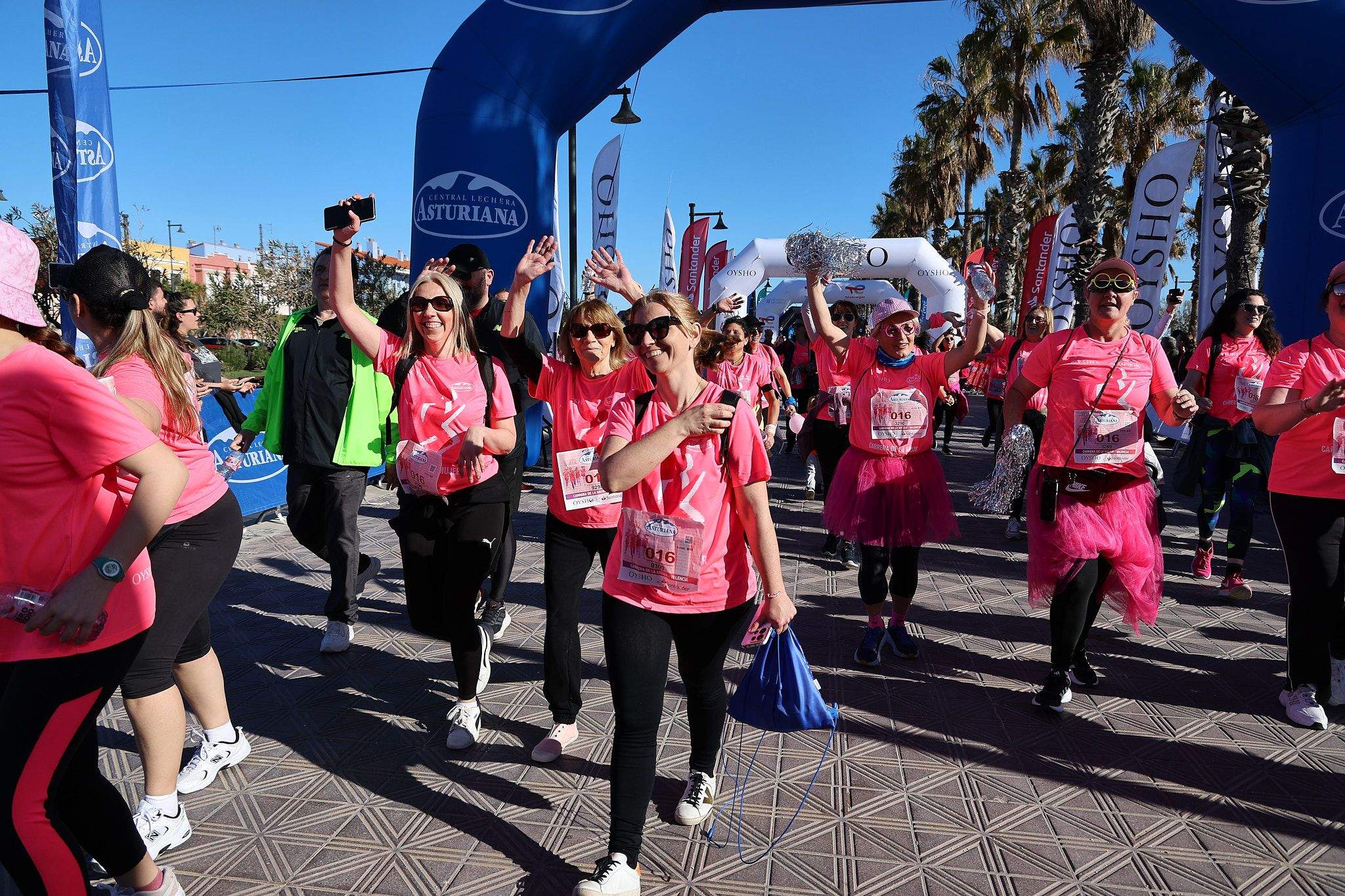 Las mejores fotos de la Carrera de la Mujer Central Lechera Asturiana de Valencia 2025. 1038