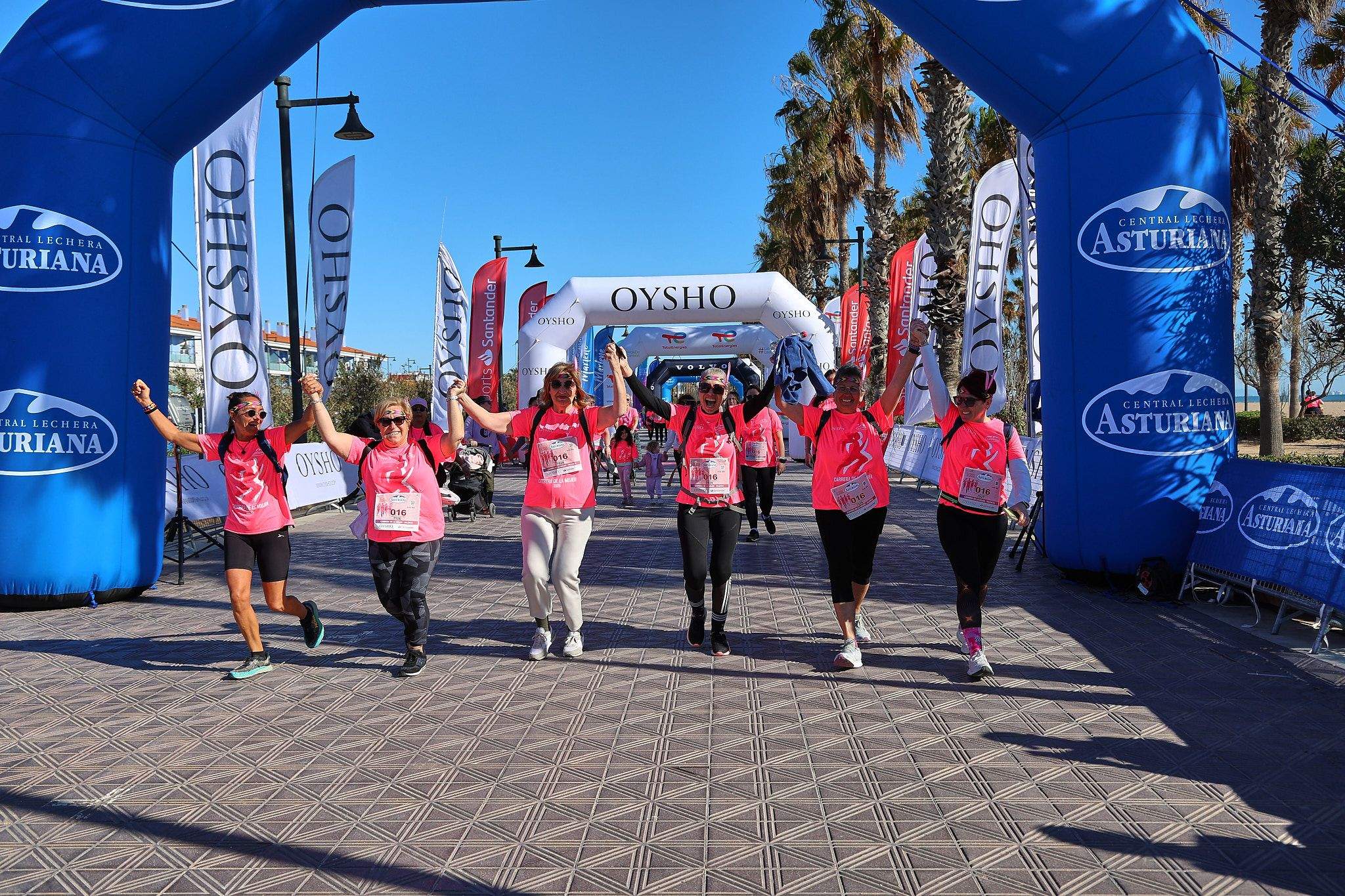 Las mejores fotos de la Carrera de la Mujer Central Lechera Asturiana de Valencia 2025. 1530