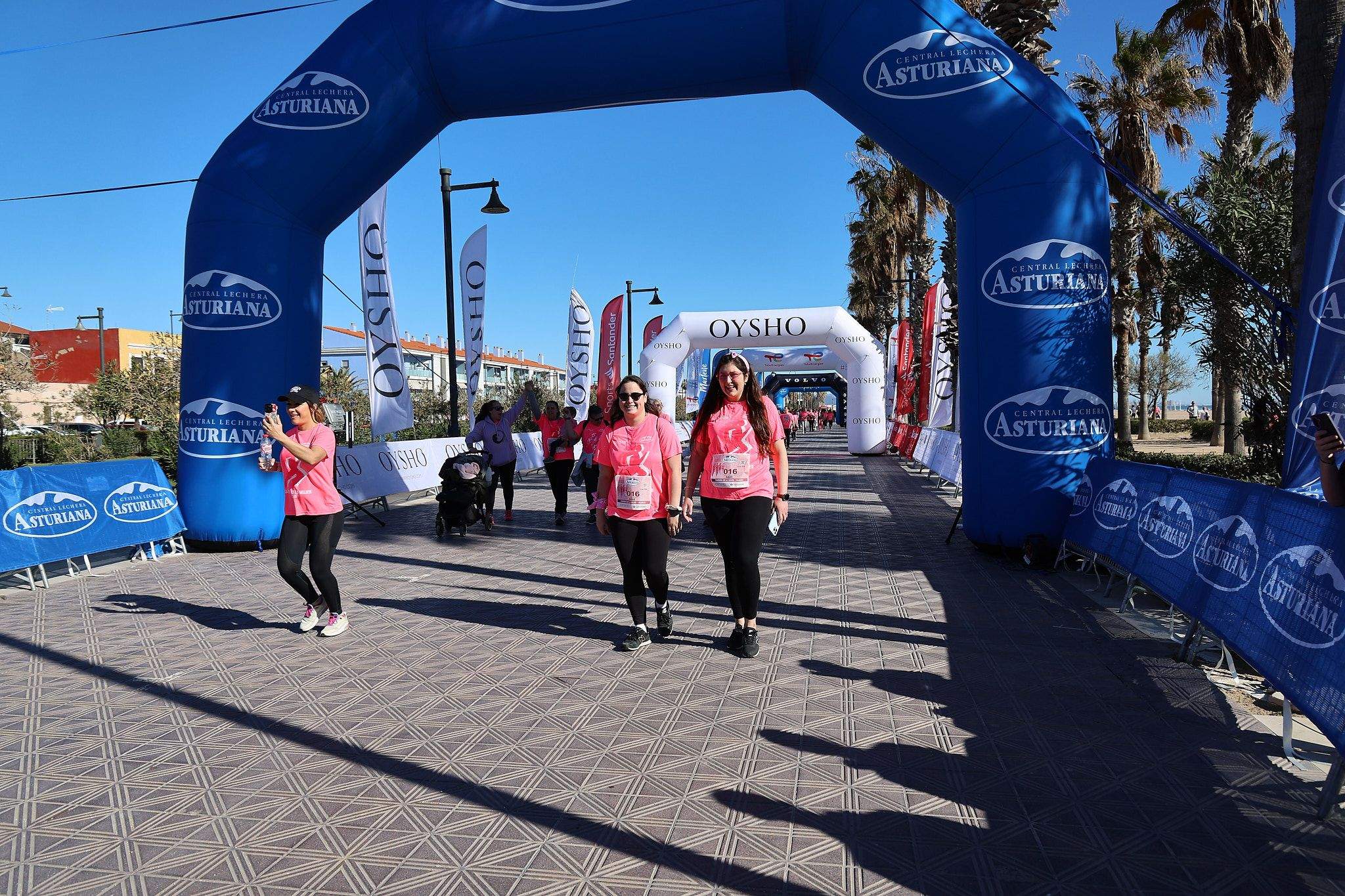 Las mejores fotos de la Carrera de la Mujer Central Lechera Asturiana de Valencia 2025. 1532