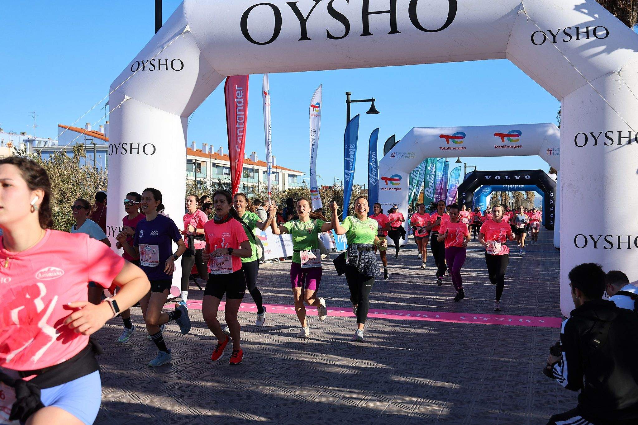 Las mejores fotos de la Carrera de la Mujer Central Lechera Asturiana de Valencia 2025. 566