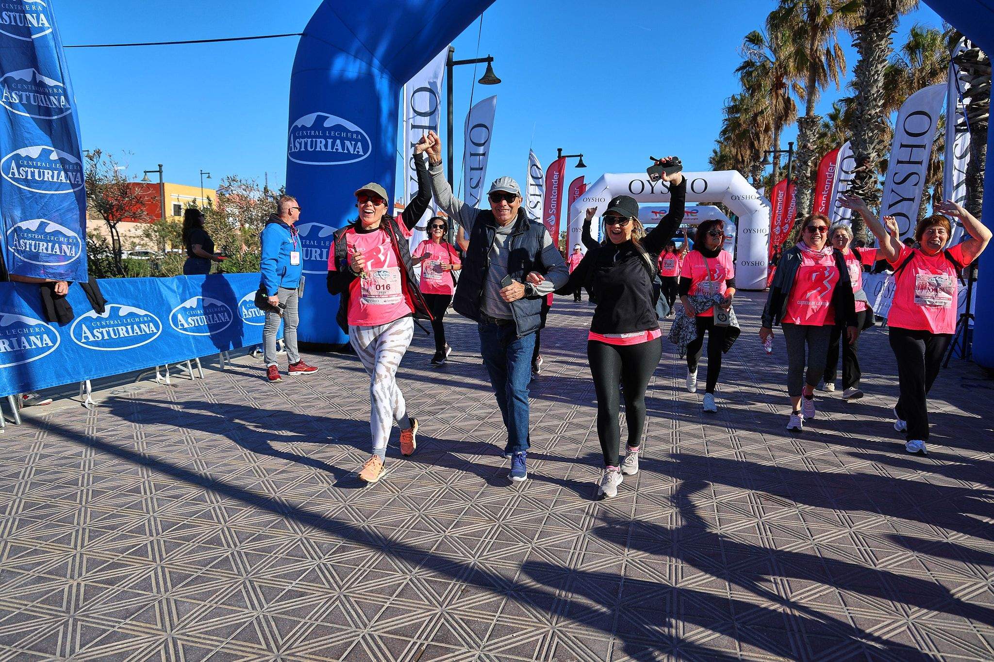 Las mejores fotos de la Carrera de la Mujer Central Lechera Asturiana de Valencia 2025. 1052