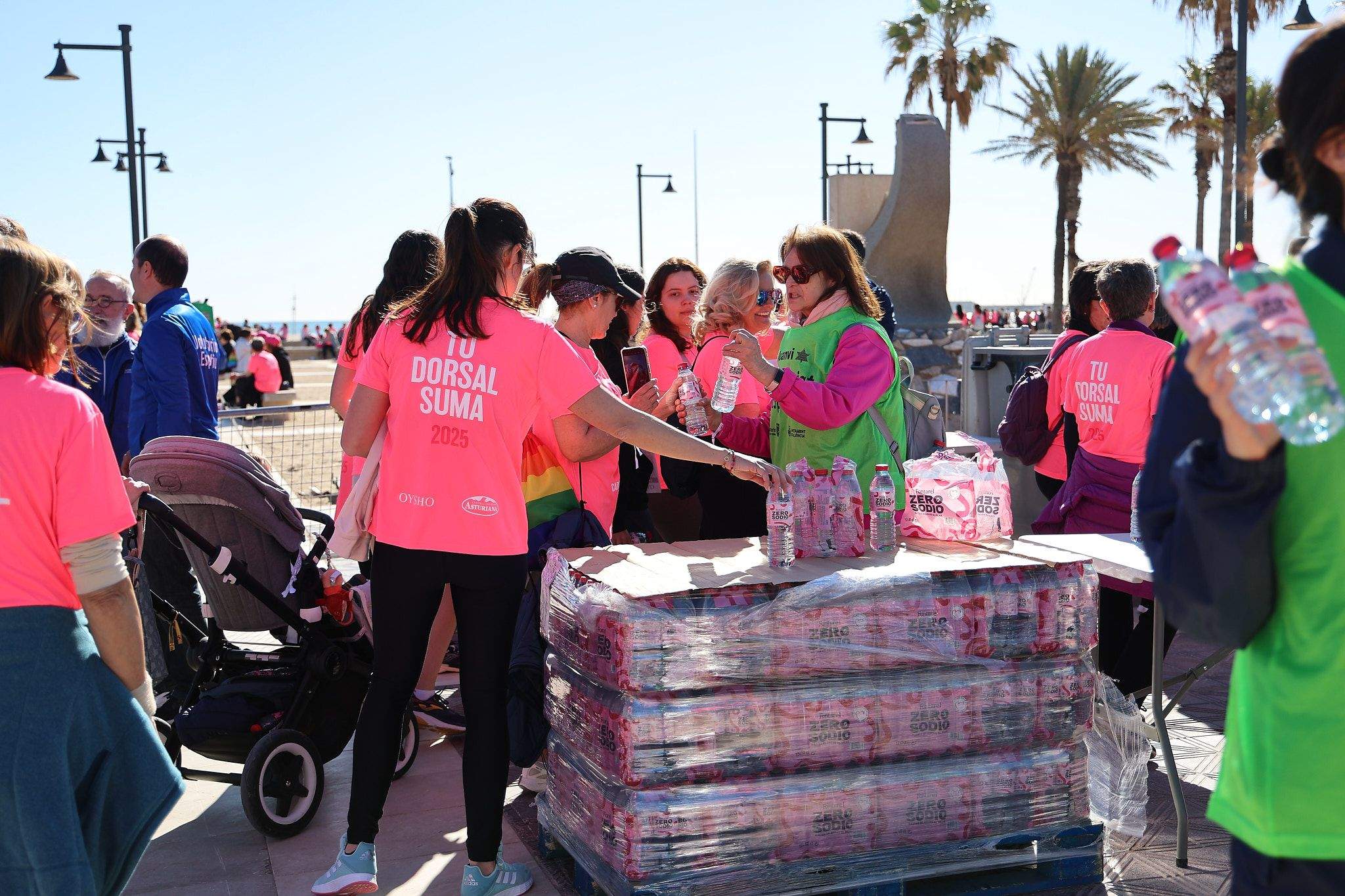 Las mejores fotos de la Carrera de la Mujer Central Lechera Asturiana de Valencia 2025. 1543