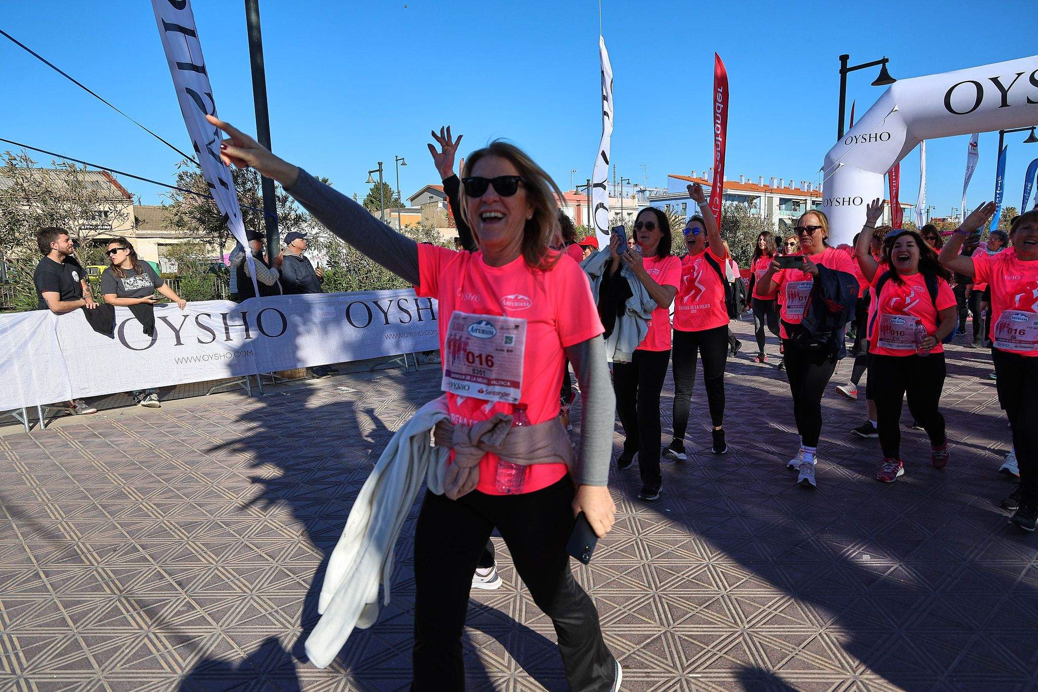Las mejores fotos de la Carrera de la Mujer Central Lechera Asturiana de Valencia 2025. 1317