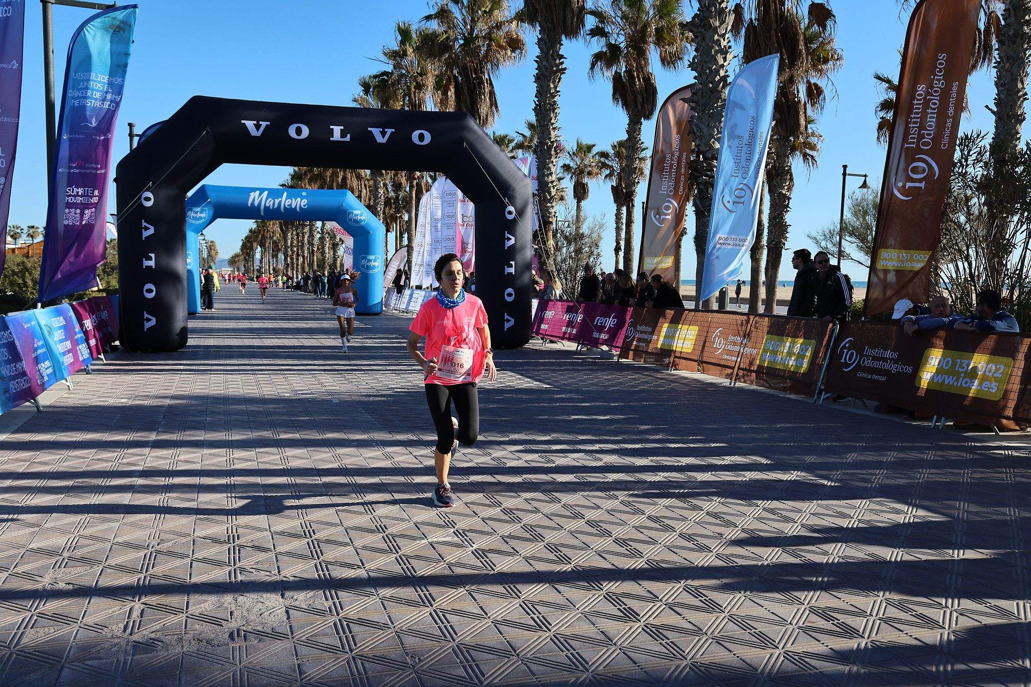 Las mejores fotos de la Carrera de la Mujer Central Lechera Asturiana de Valencia 2025. 357