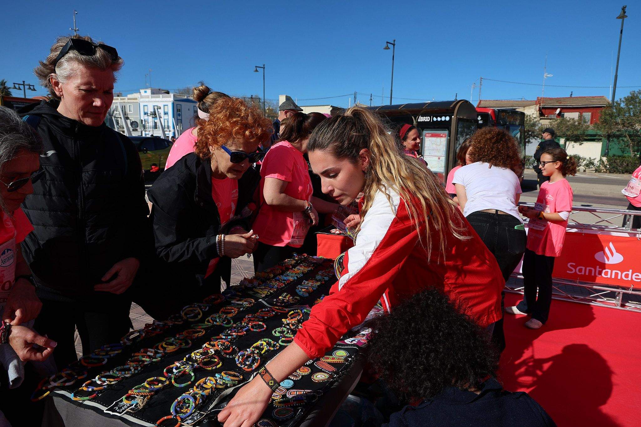 Las mejores fotos de la Carrera de la Mujer Central Lechera Asturiana de Valencia 2025. 1561