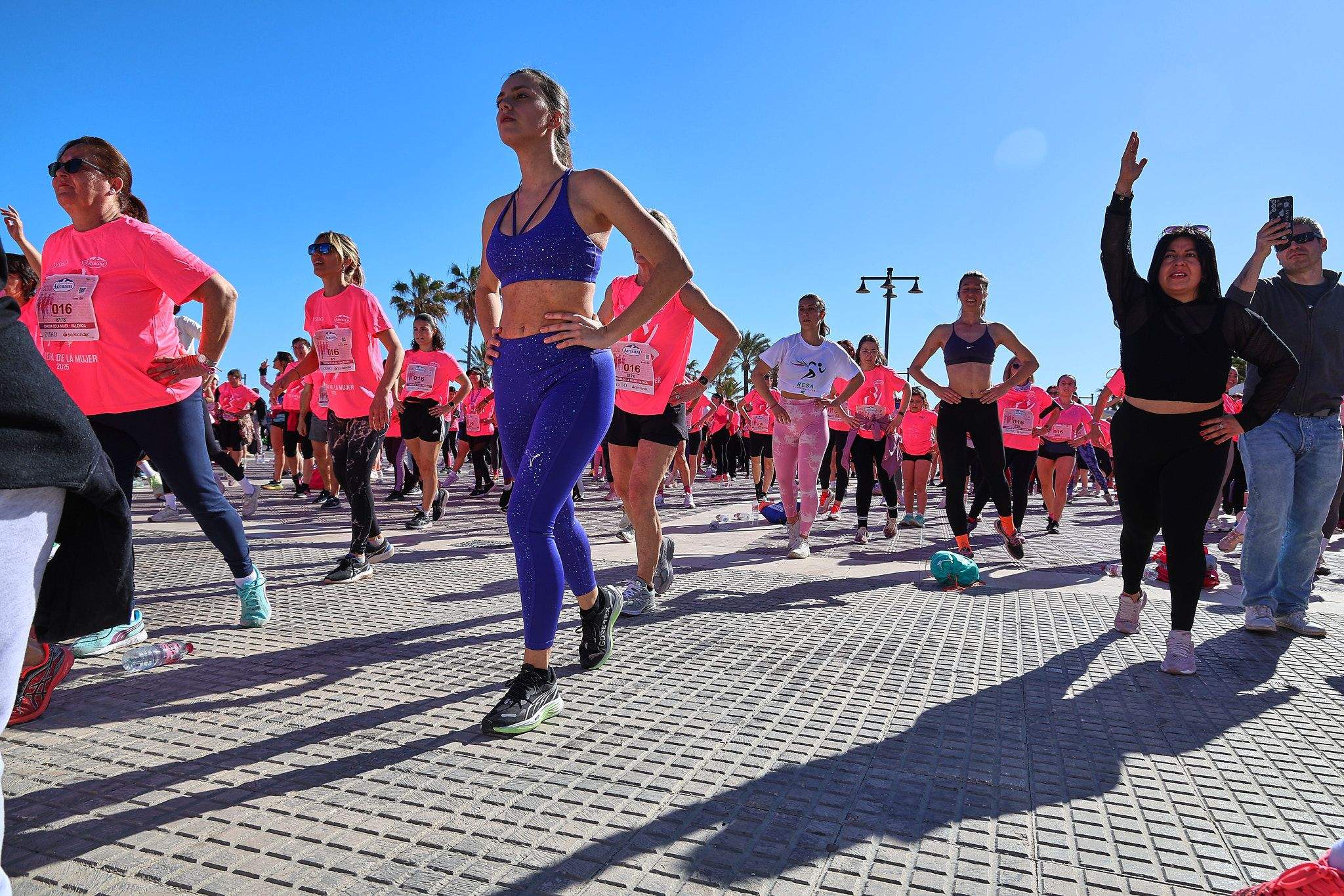 Las mejores fotos de la Carrera de la Mujer Central Lechera Asturiana de Valencia 2025. 1566