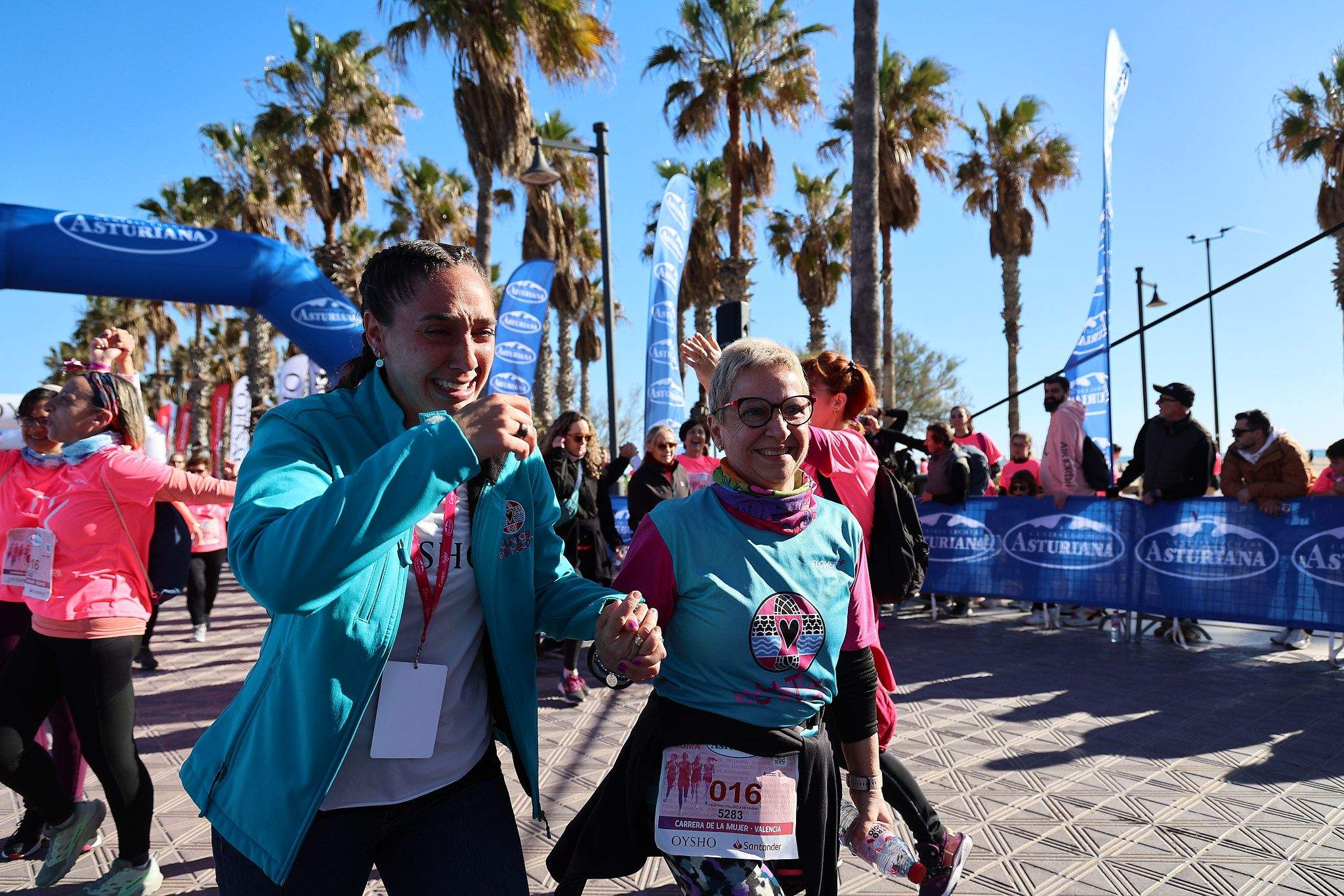 Las mejores fotos de la Carrera de la Mujer Central Lechera Asturiana de Valencia 2025. 1084