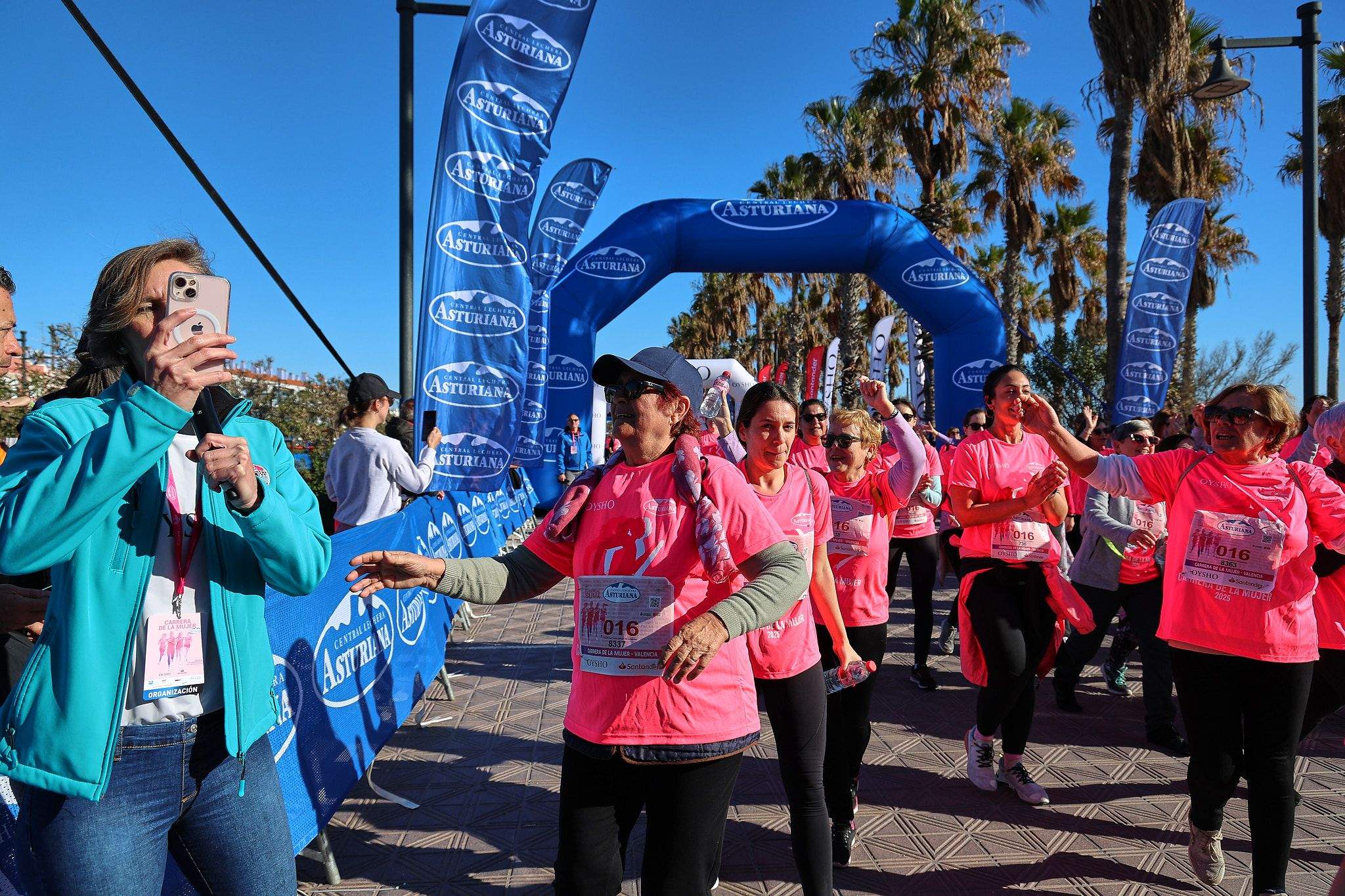 Las mejores fotos de la Carrera de la Mujer Central Lechera Asturiana de Valencia 2025. 1089