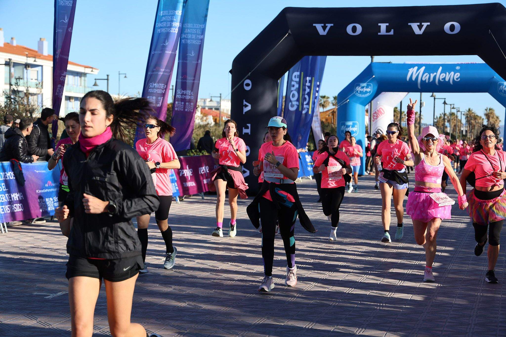 Las mejores fotos de la Carrera de la Mujer Central Lechera Asturiana de Valencia 2025. 613